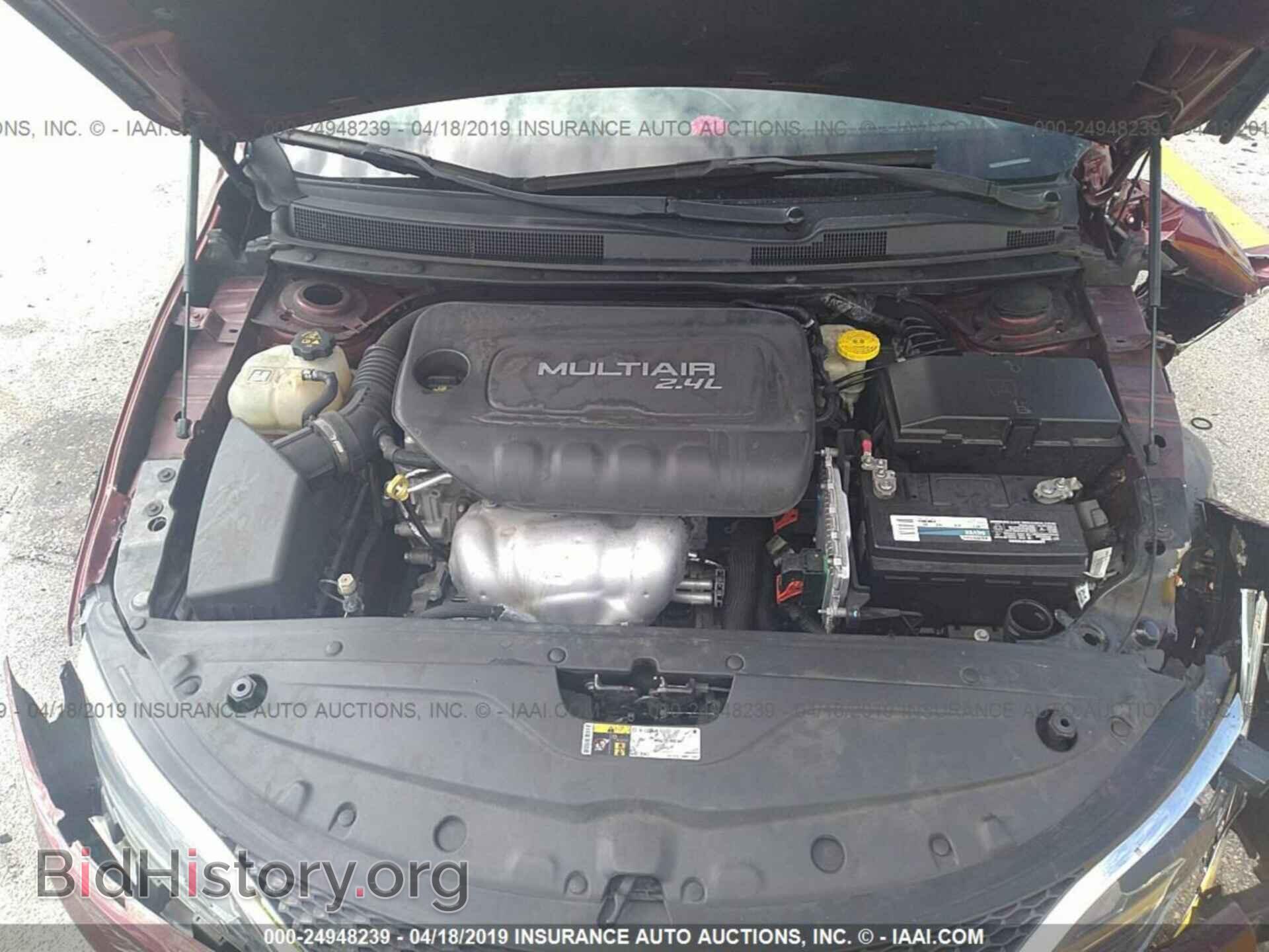 2015 CHRYSLER 200 - VIN: 1C3CCCAB0FN657600 - Photo 10