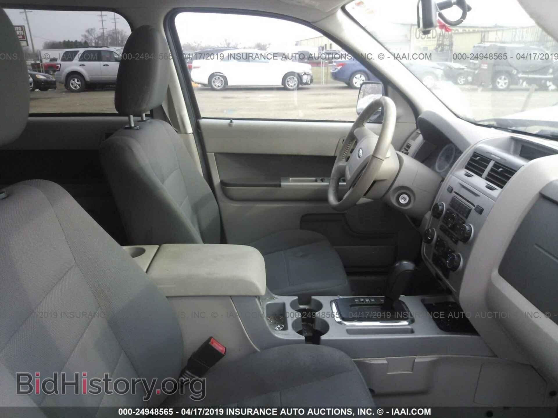 2009 FORD ESCAPE - VIN: 1FMCU03739KC67740 - Фото 5