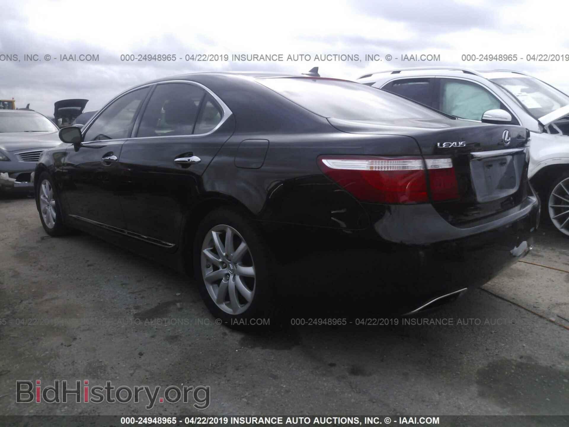 2009 LEXUS LS - VIN: JTHBL46F695088022 - Фото 3