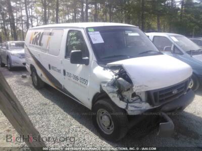 2006 Ford ECONOLINE E150 Van, белый — VIN 1FTRE14W16DB37771, IAAI