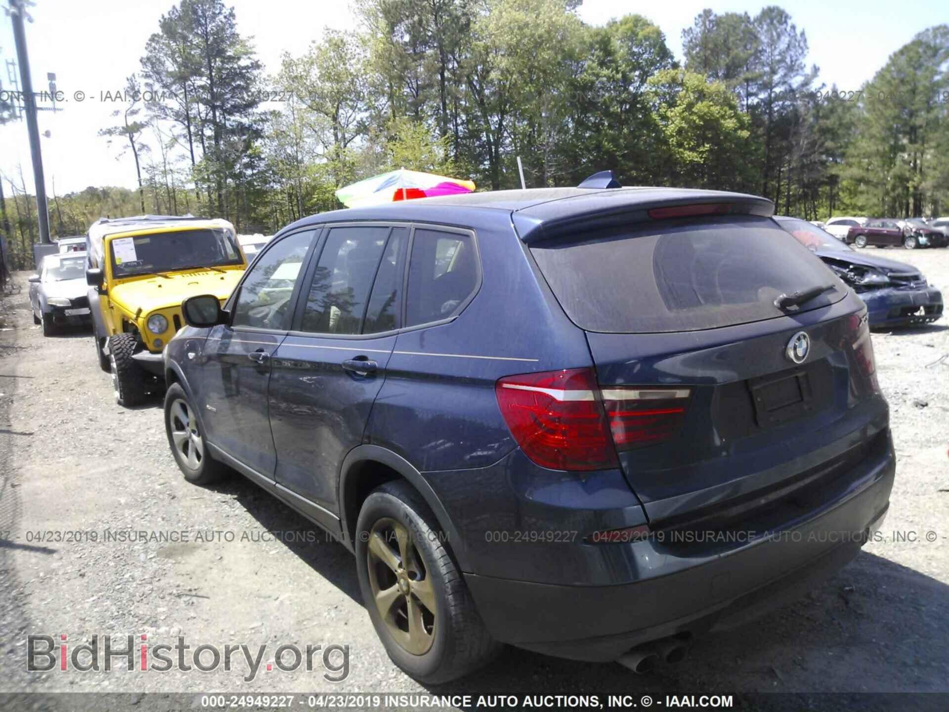 2011 BMW X3 - VIN: 5UXWX5C56BL710997 - Фото 3