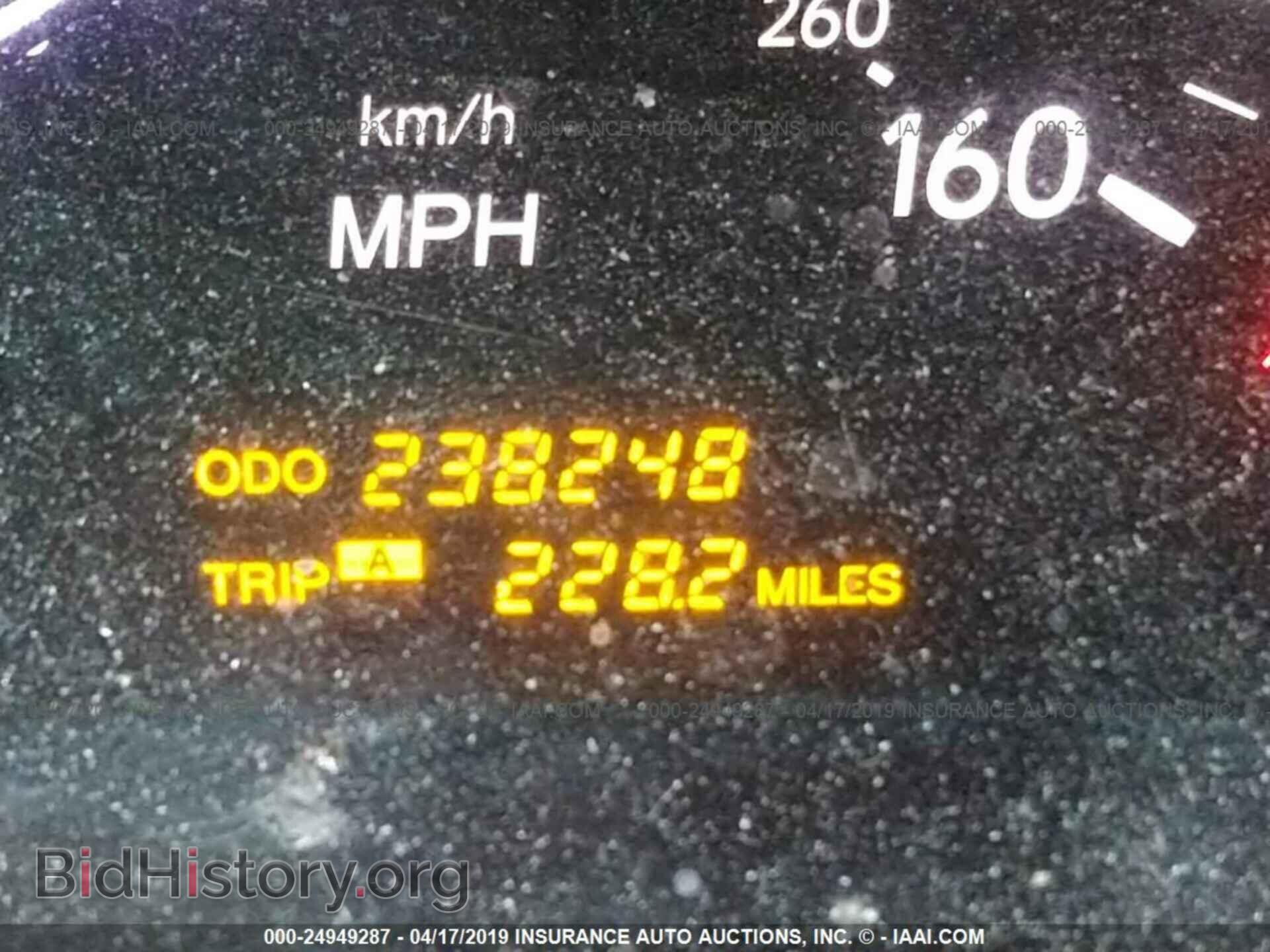 2004 LEXUS LS - VIN: JTHBN36F840170991 - Photo 7
