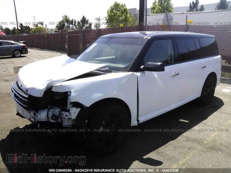 2018 Ford FLEX (VIN 2FMGK5C83JBA15501) — photo 2 of 10