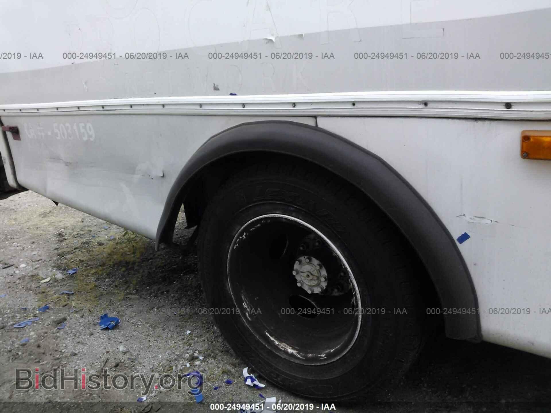 2008 FORD ECONOLINE - VIN: 1FD4E45SX8DA01404 - Фото 7