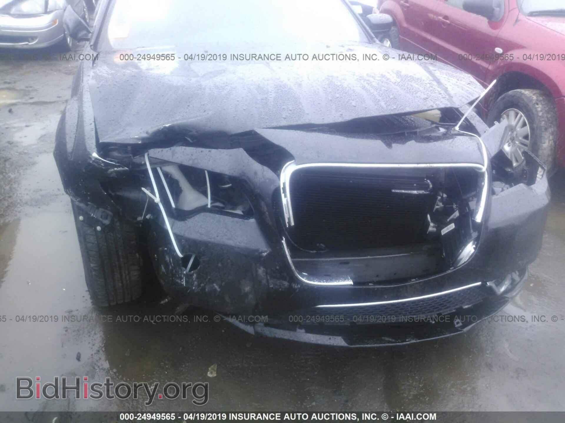 2016 CHRYSLER 300 - VIN: 2C3CCAAG7GH135010 - Фото 6