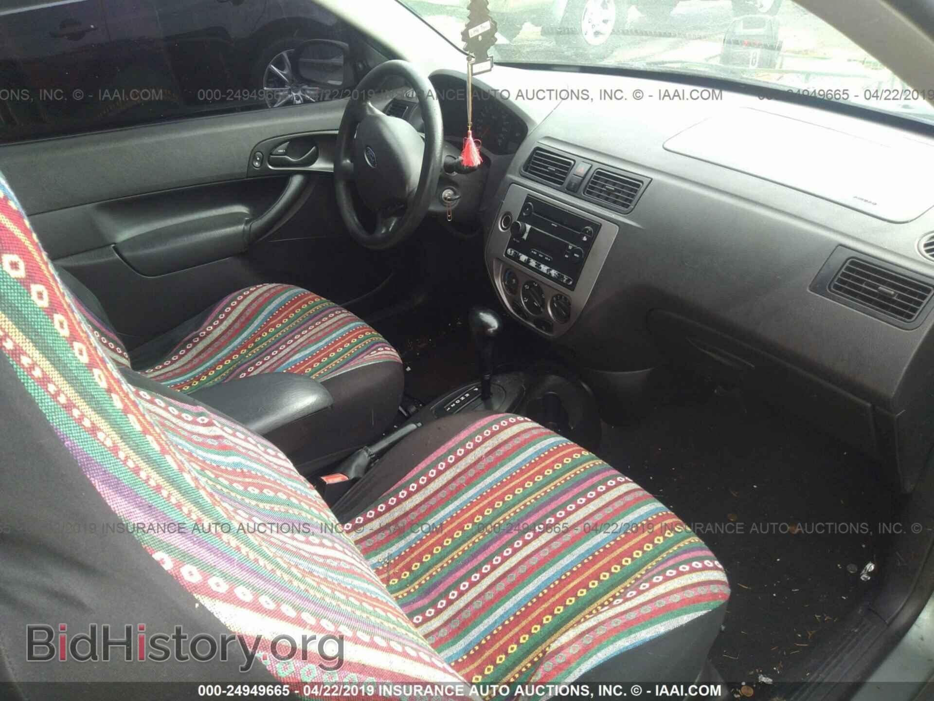 2006 FORD FOCUS - VIN: 1FAHP31N96W204446 - Фото 5