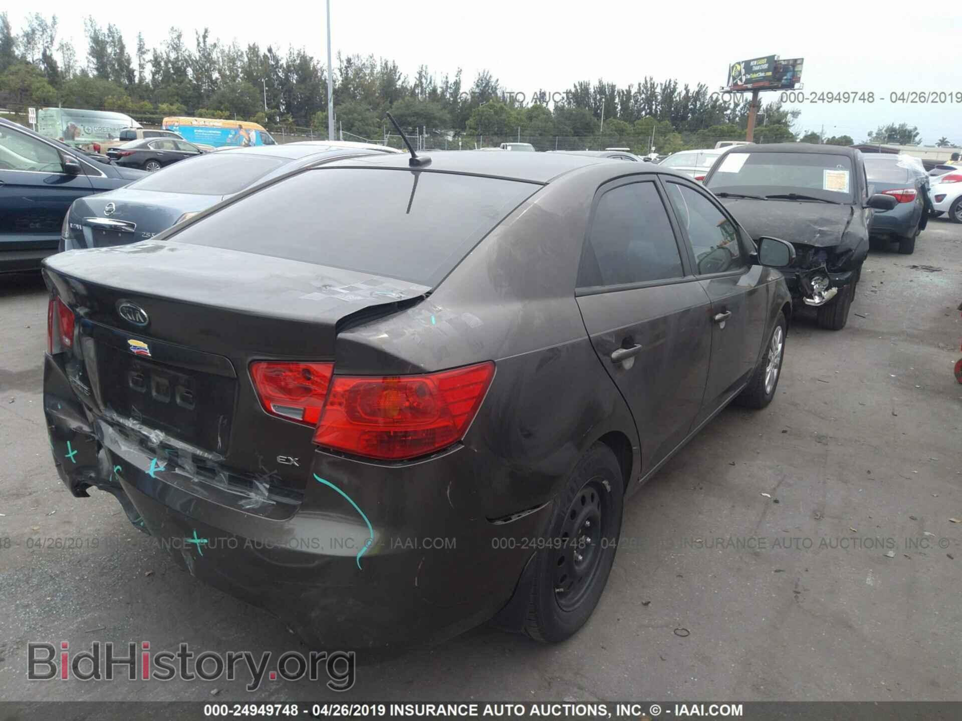 2011 KIA FORTE - VIN: KNAFU4A26B5460837 - Фото 4