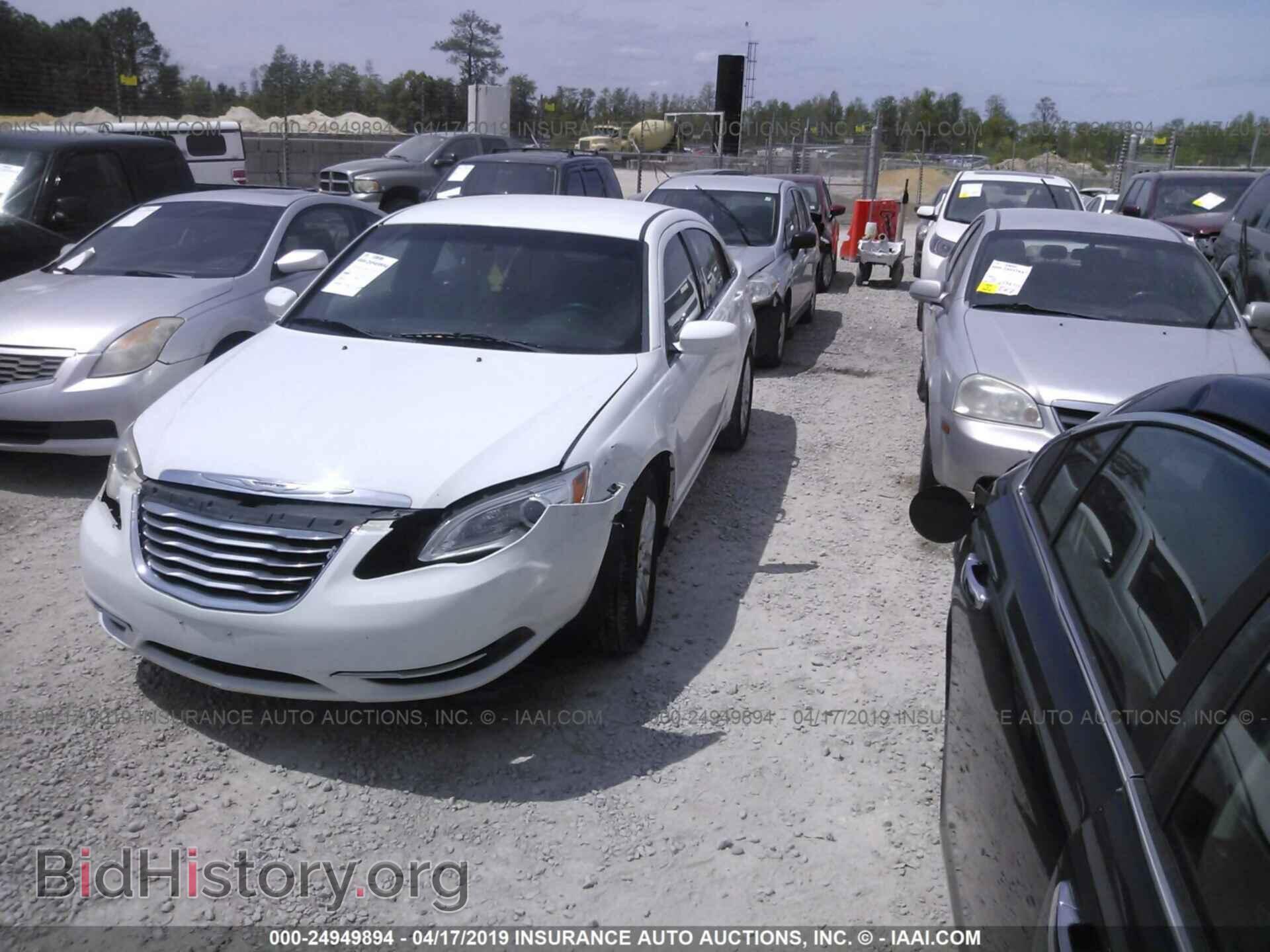 2014 CHRYSLER 200 - VIN: 1C3CCBAB3EN140753 - Фото 2