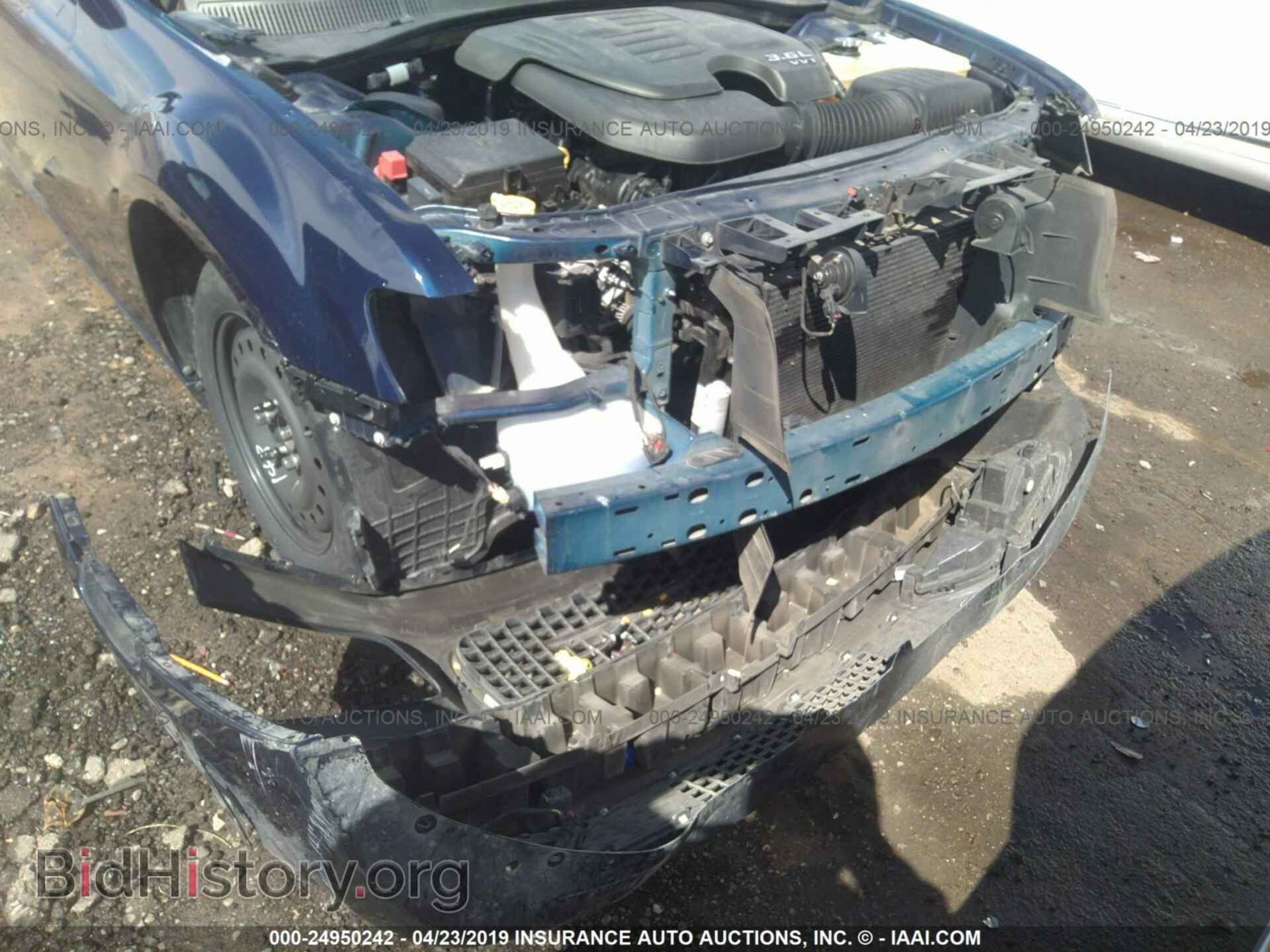 2016 CHRYSLER 300 - VIN: 2C3CCABG7GH116746 - Фото 6