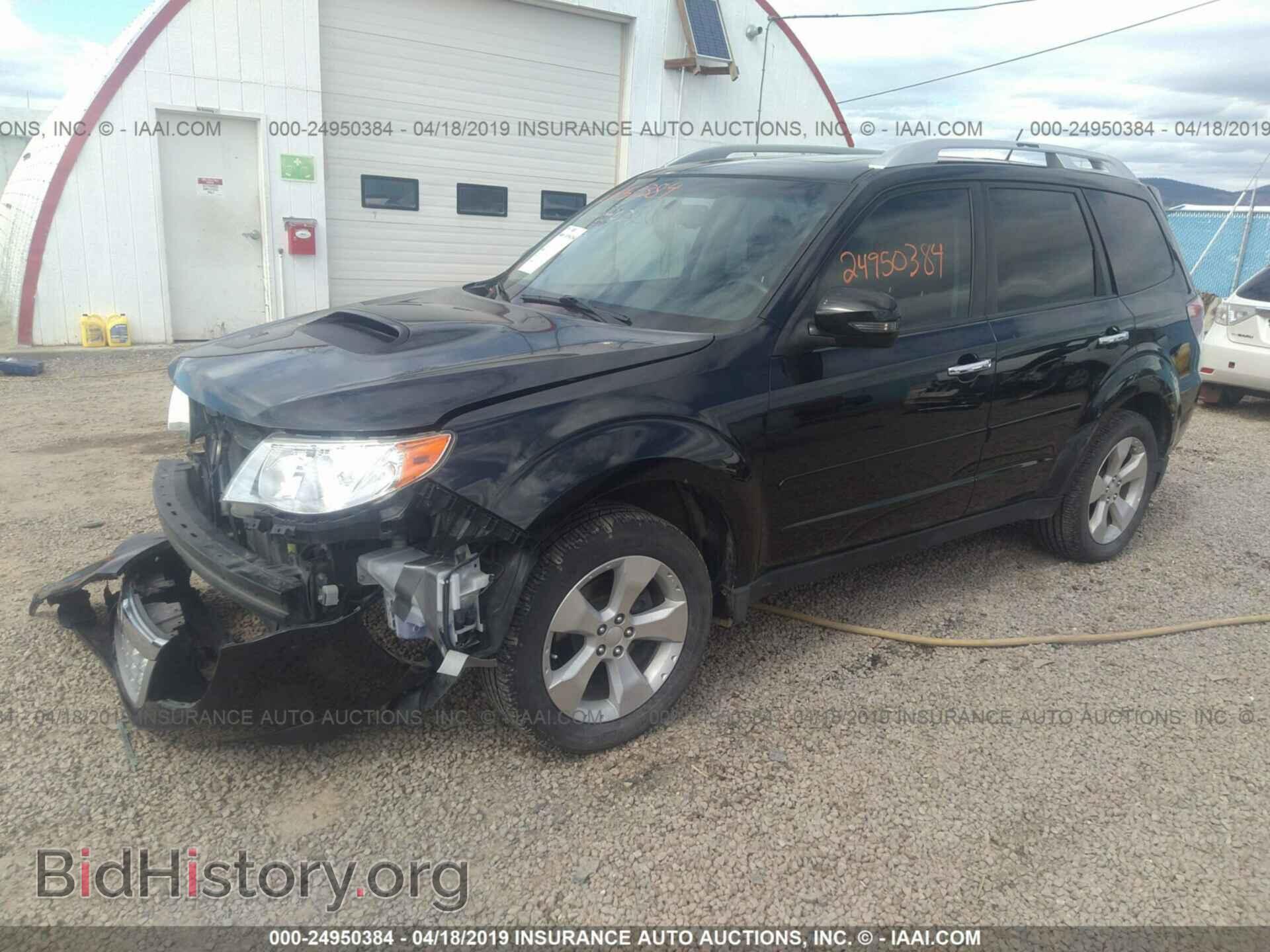 2011 SUBARU FORESTER - VIN: JF2SHGGC8BH733378 - Фото 2