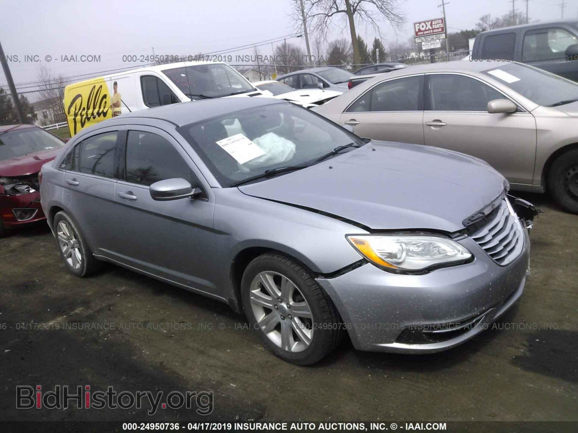 Photo 1C3CCBBB4DN695143 - CHRYSLER 200 2013