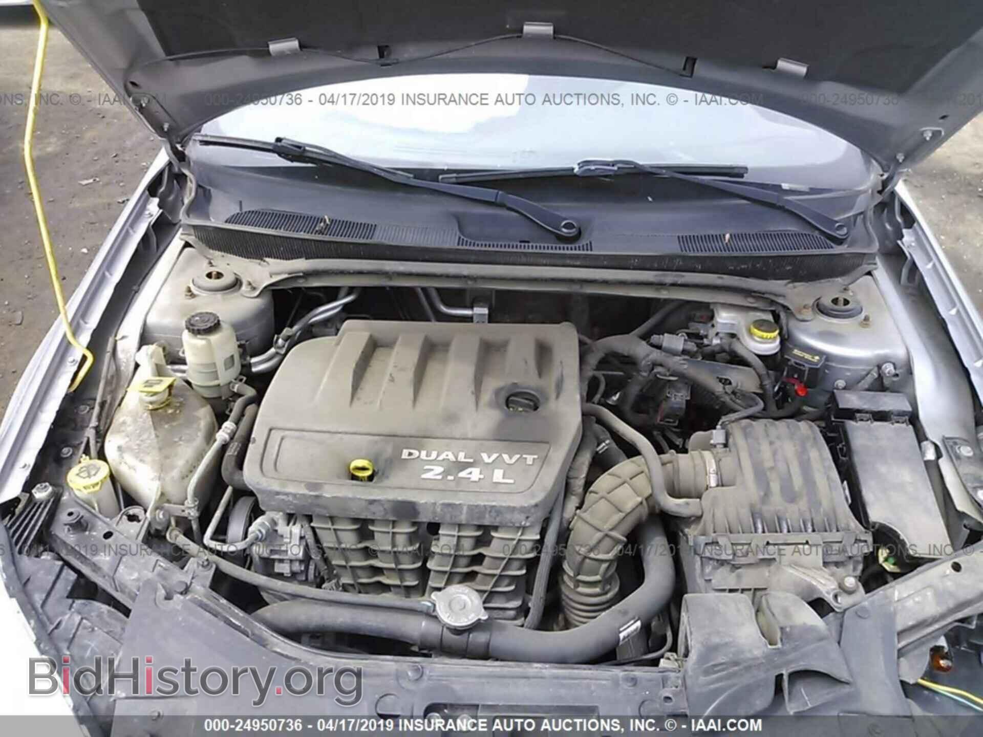 2013 CHRYSLER 200 - VIN: 1C3CCBBB4DN695143 - Фото 10