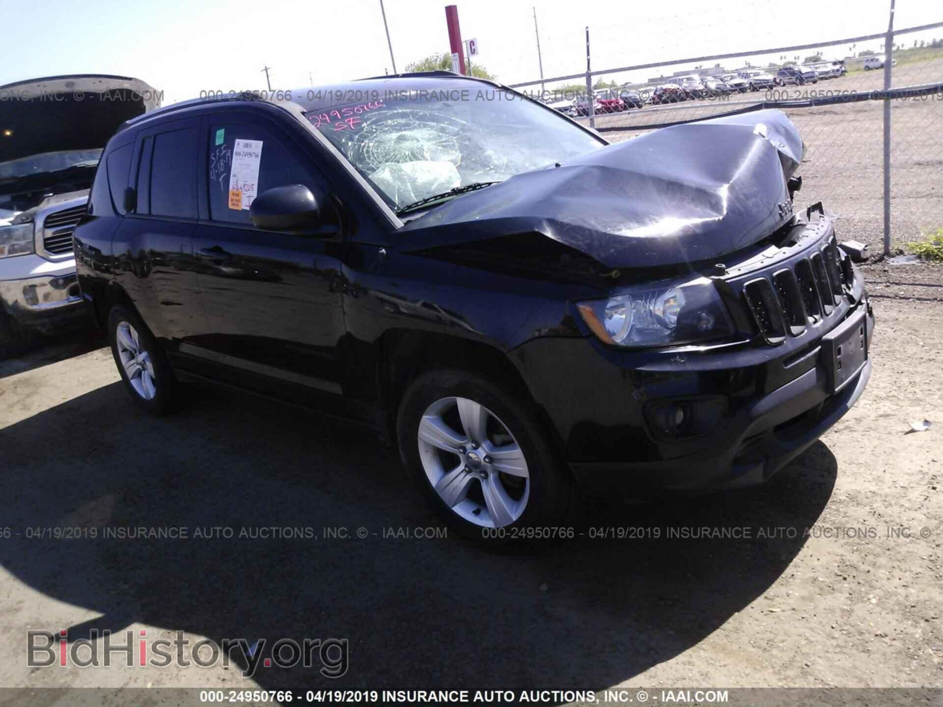 Photo 1C4NJCBBXED854433 - JEEP COMPASS 2014
