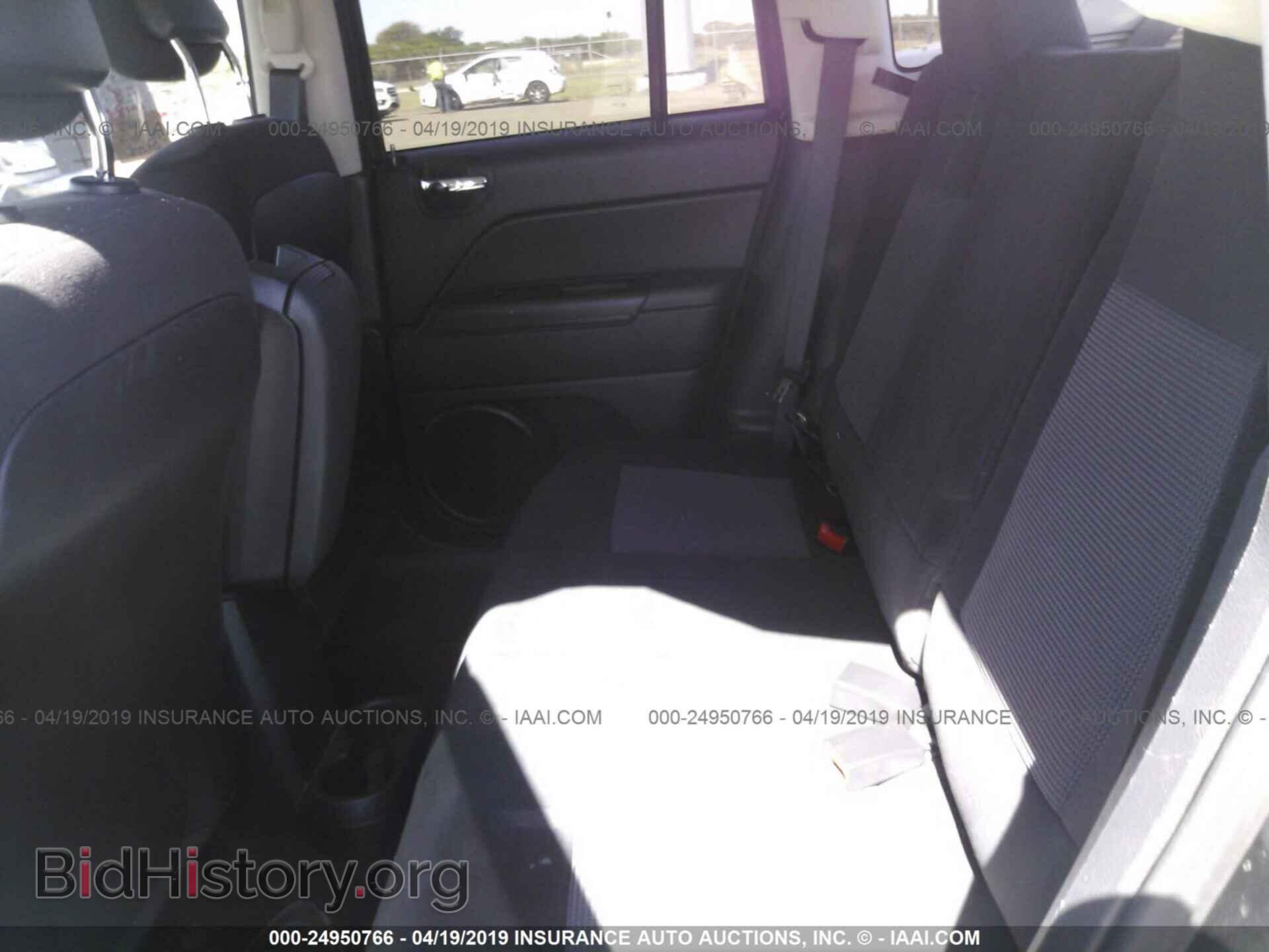 2014 JEEP COMPASS - VIN: 1C4NJCBBXED854433 - Photo 8