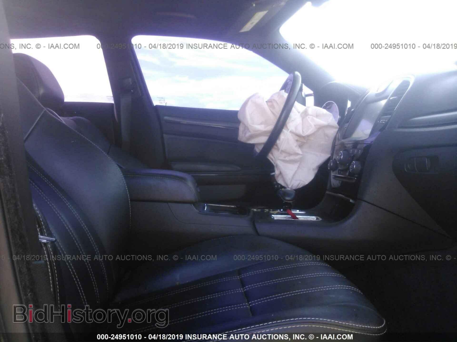 2013 CHRYSLER 300 - VIN: 2C3CCABG8DH662063 - Фото 5