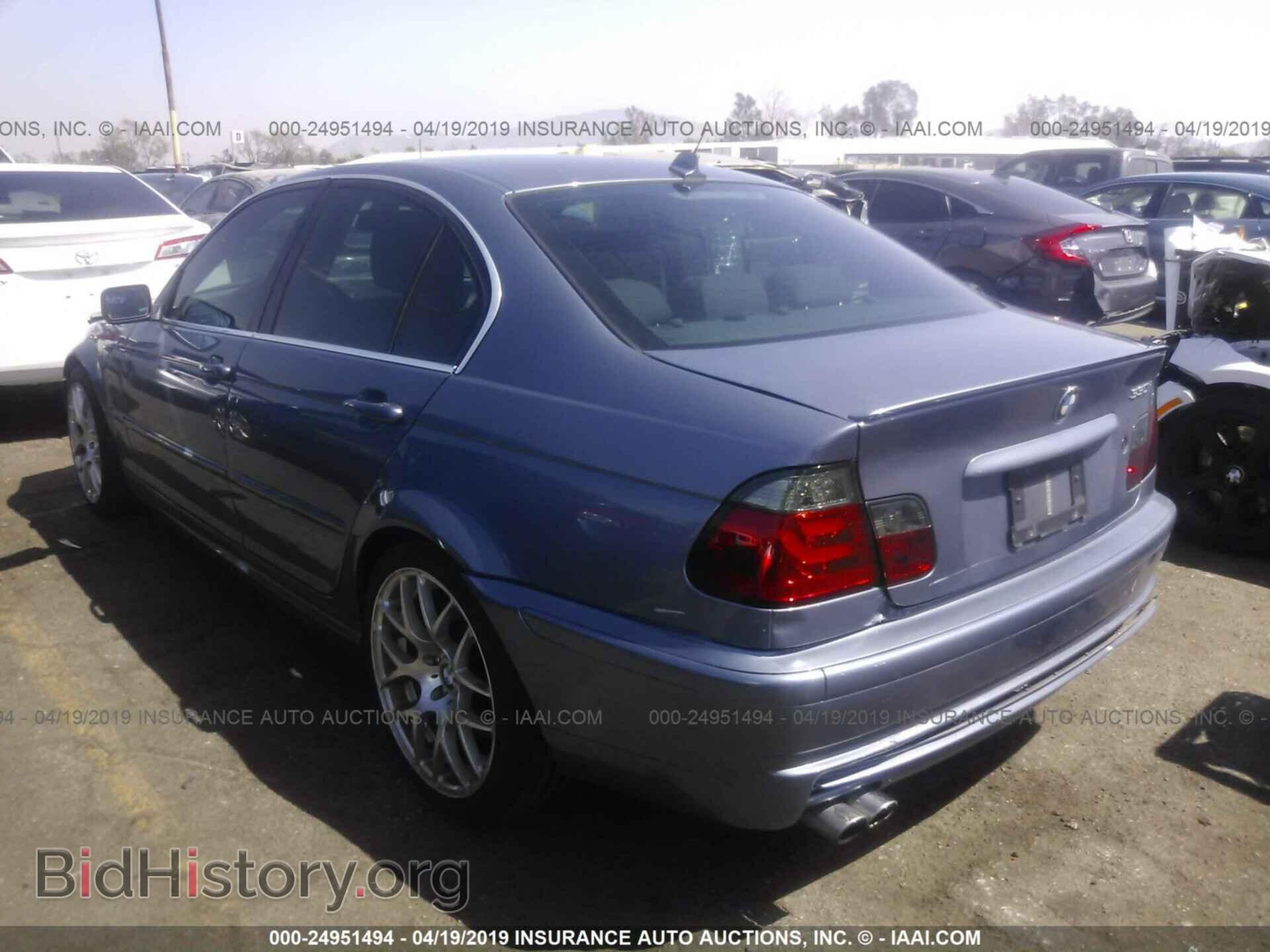 2005 BMW 330 - VIN: WBAEV53435KM42654 - Фото 3