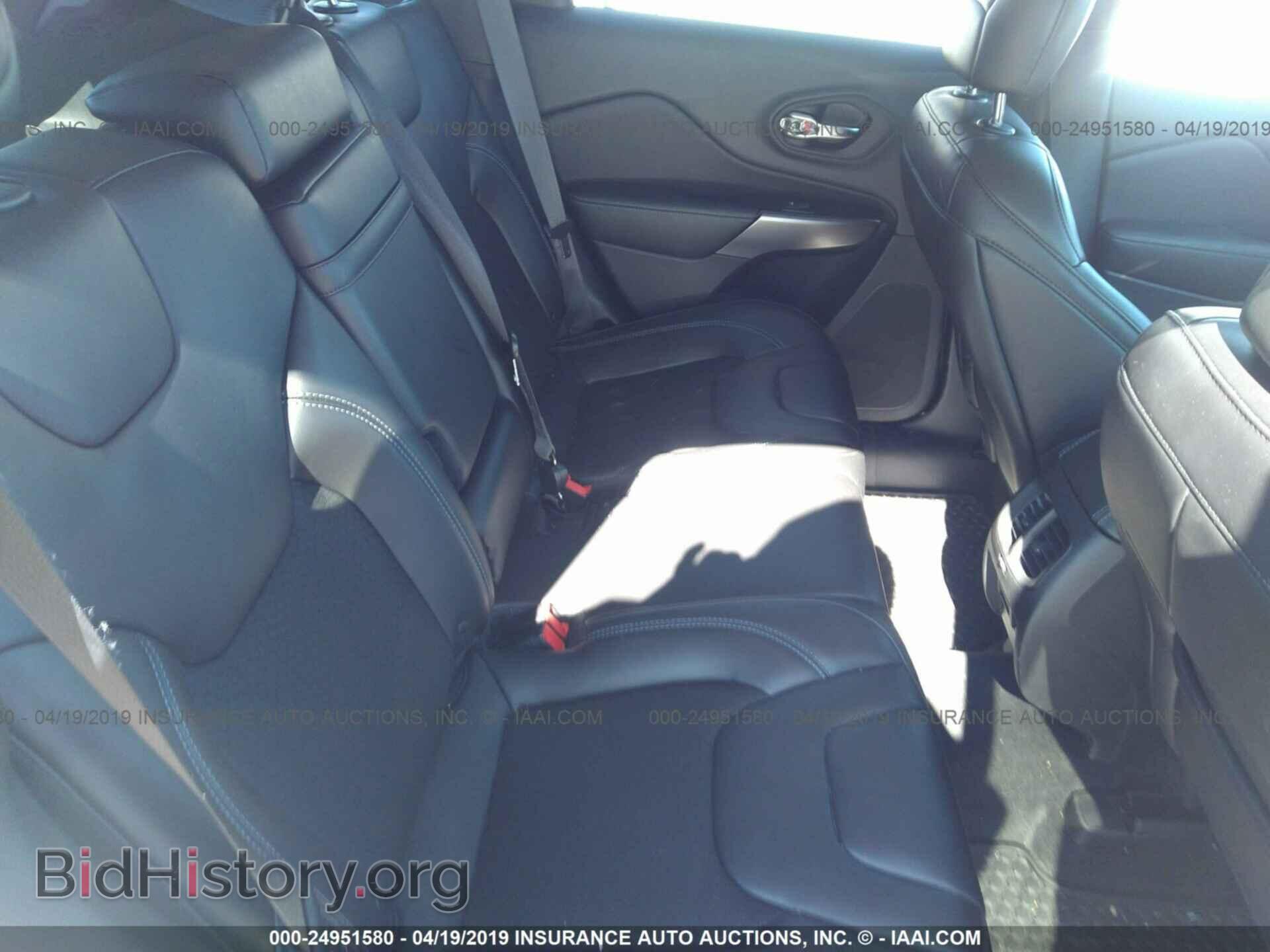 2019 JEEP CHEROKEE - VIN: 1C4PJMLB2KD268902 - Фото 8