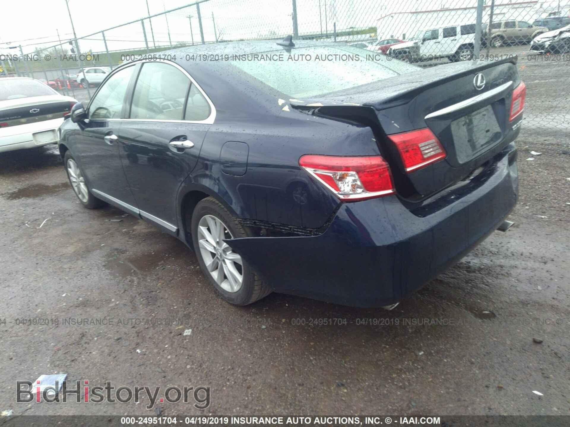 2011 LEXUS ES - VIN: JTHBK1EG5B2450666 - Фото 3