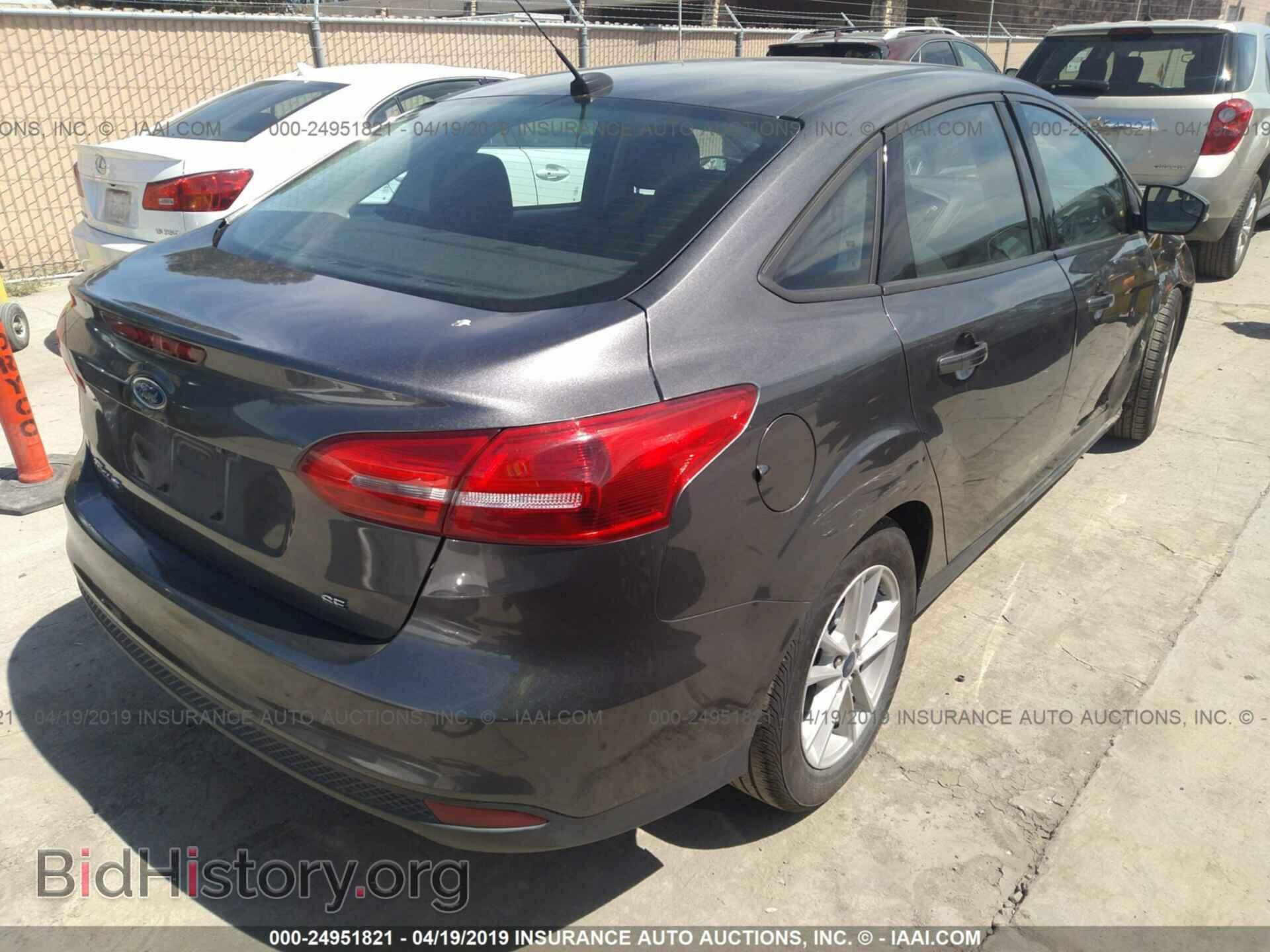 2017 FORD FOCUS - VIN: 1FADP3F24HL304567 - Photo 4