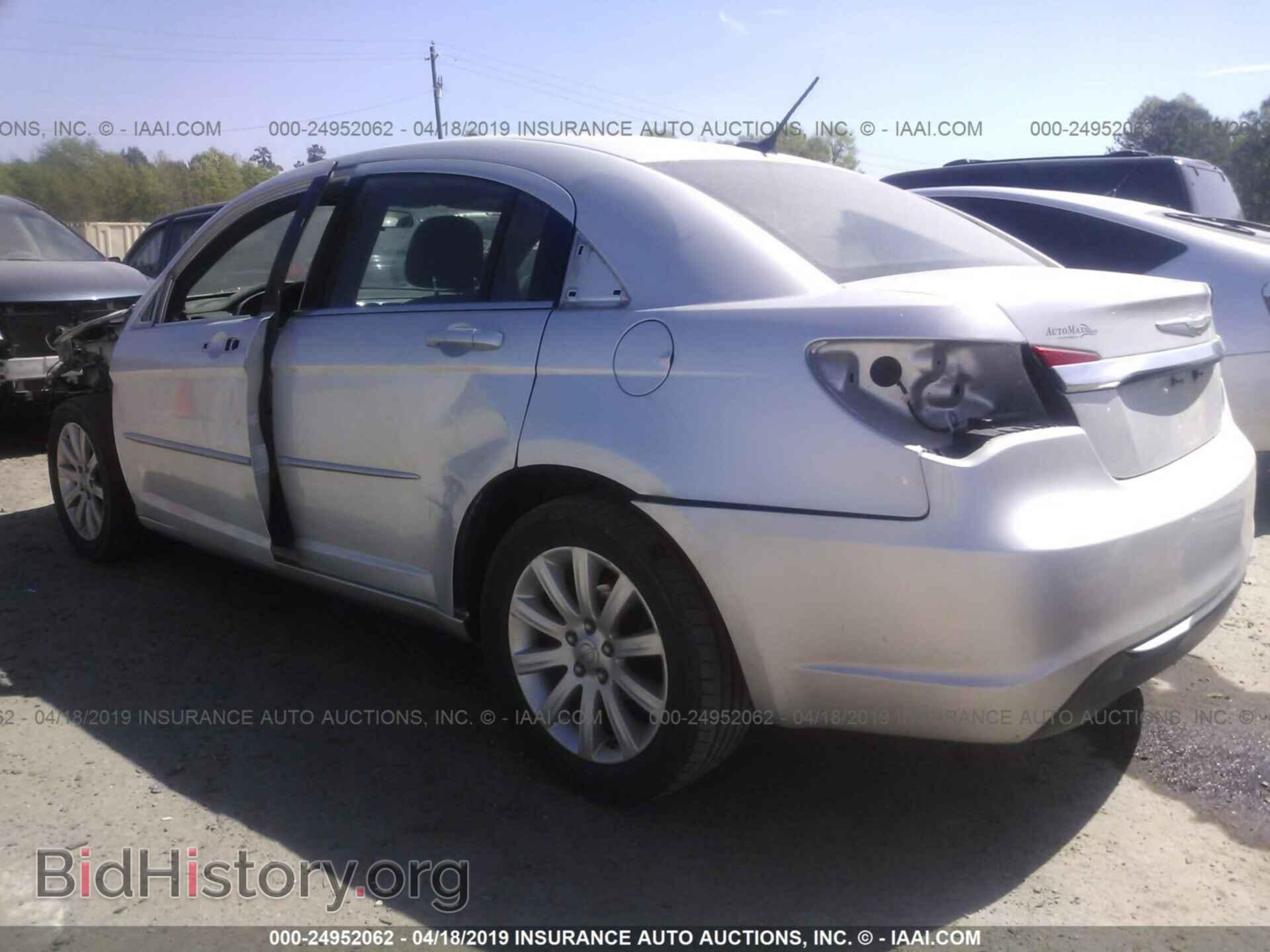 2012 CHRYSLER 200 - VIN: 1C3CCBBB7CN172049 - Фото 3
