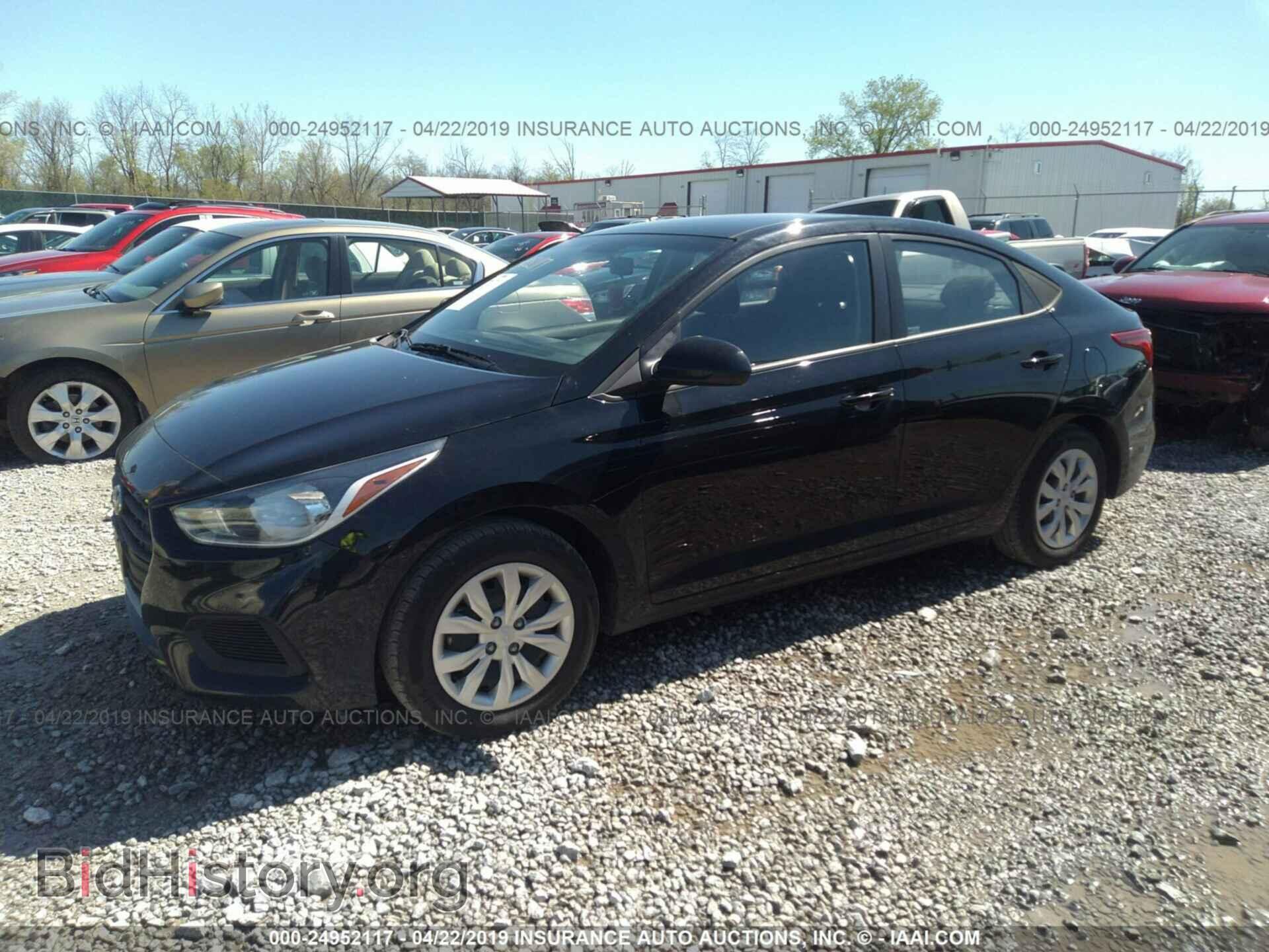 2018 HYUNDAI ACCENT - VIN: 3KPC24A34JE027007 - Фото 2