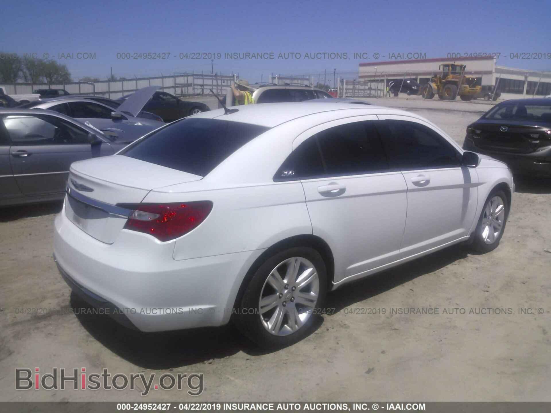 2012 CHRYSLER 200 - VIN: 1C3CCBAB9CN291836 - Photo 4