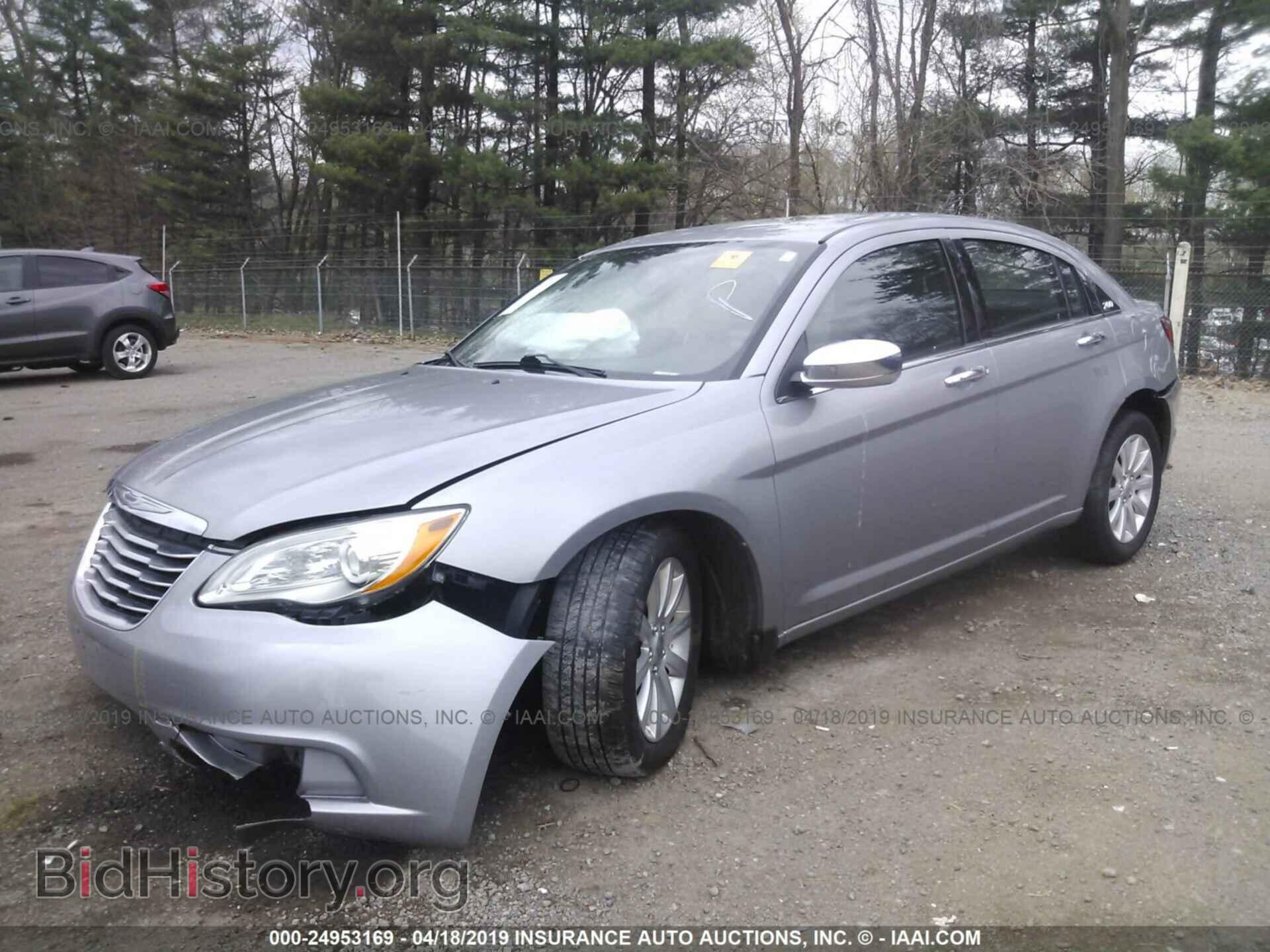 2013 CHRYSLER 200 - VIN: 1C3CCBCG3DN509912 - Photo 2