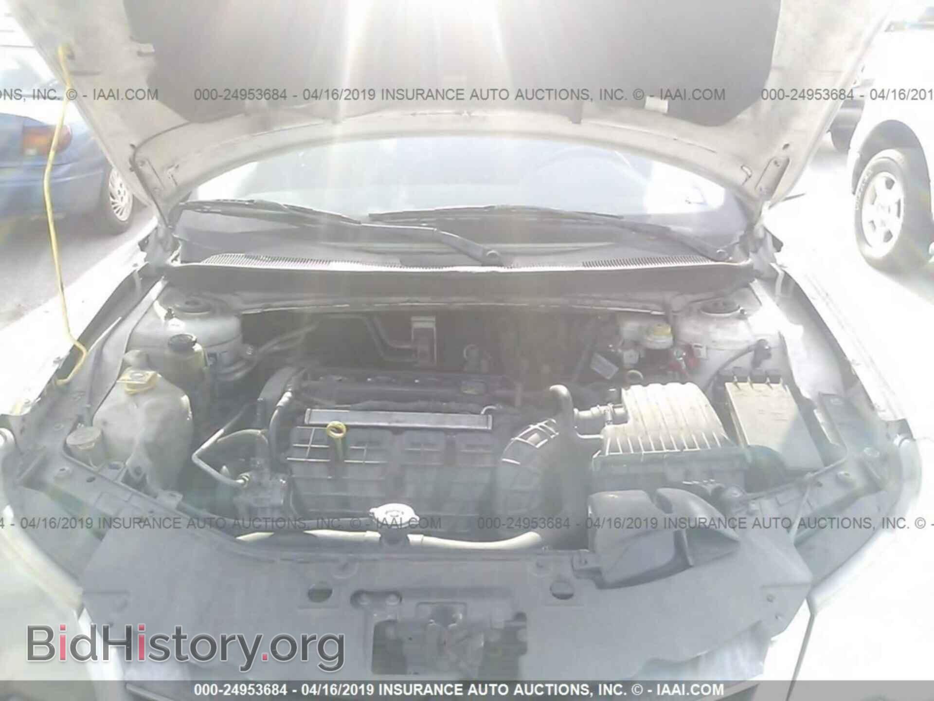2009 CHRYSLER SEBRING - VIN: 1C3LC56B29N560990 - Фото 10