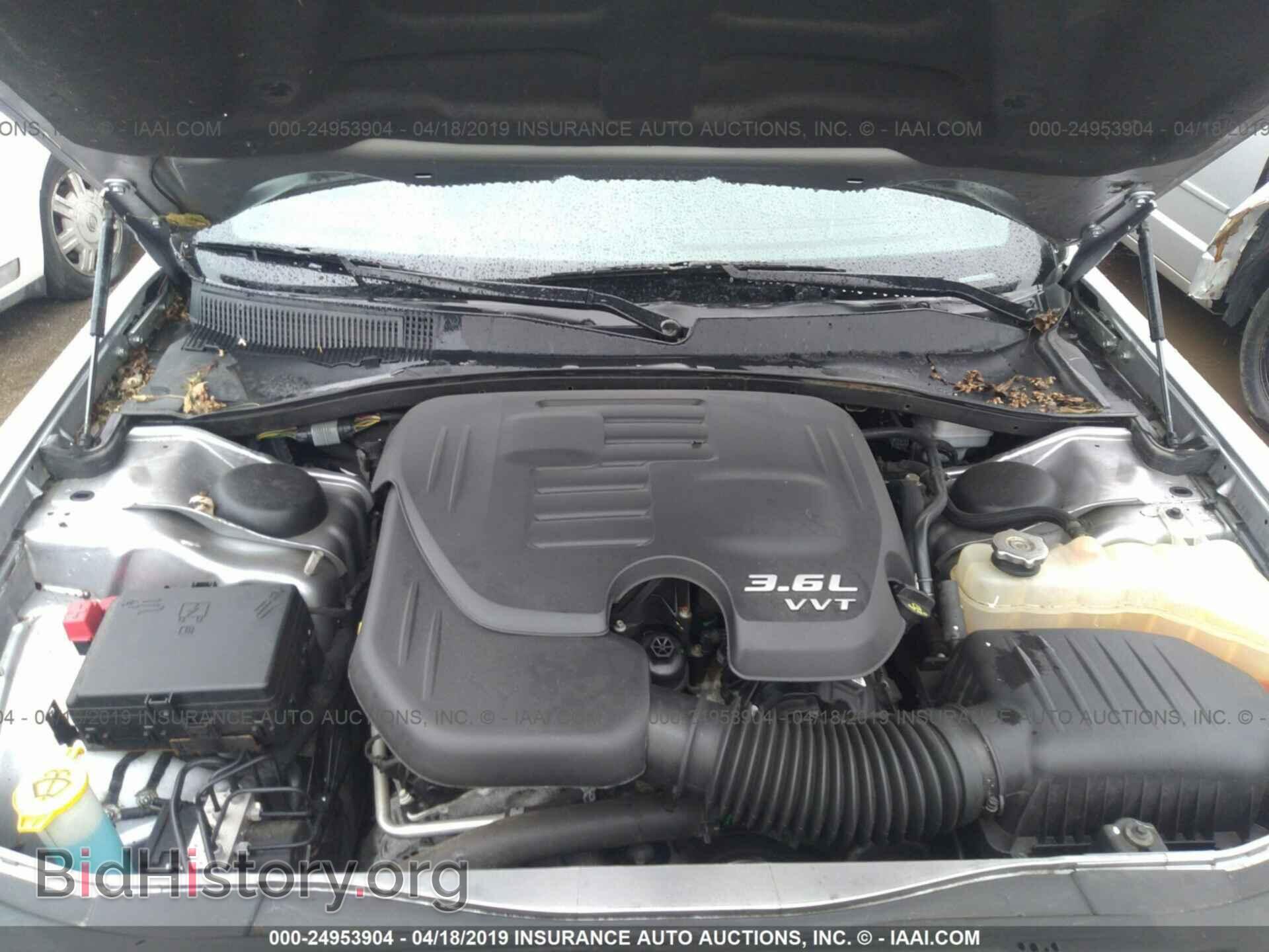 2014 CHRYSLER 300C - VIN: 2C3CCAKG3EH273302 - Фото 10