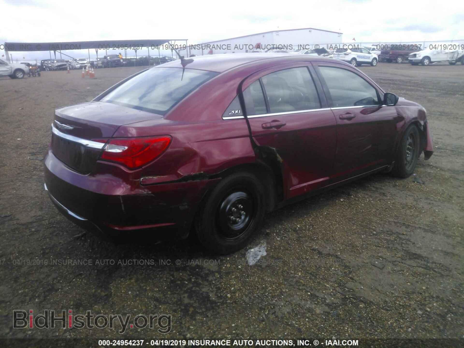 2014 CHRYSLER 200 - VIN: 1C3CCBAB8EN121843 - Фото 4