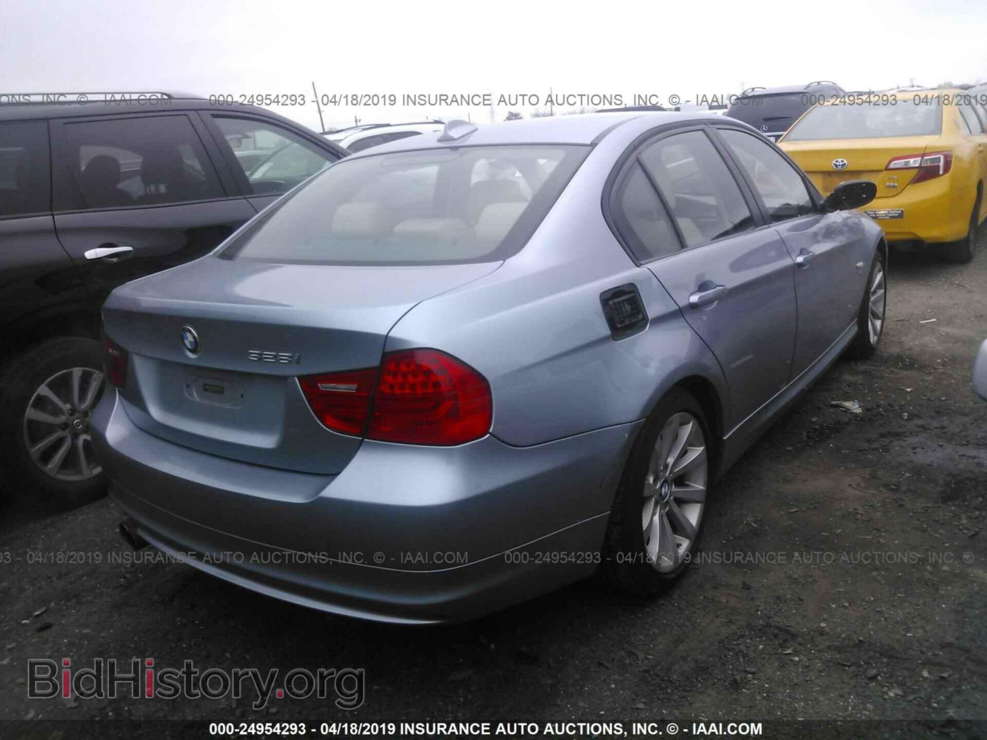 2011 BMW 328 - VIN: WBAPK5C53BF127609 - Фото 4