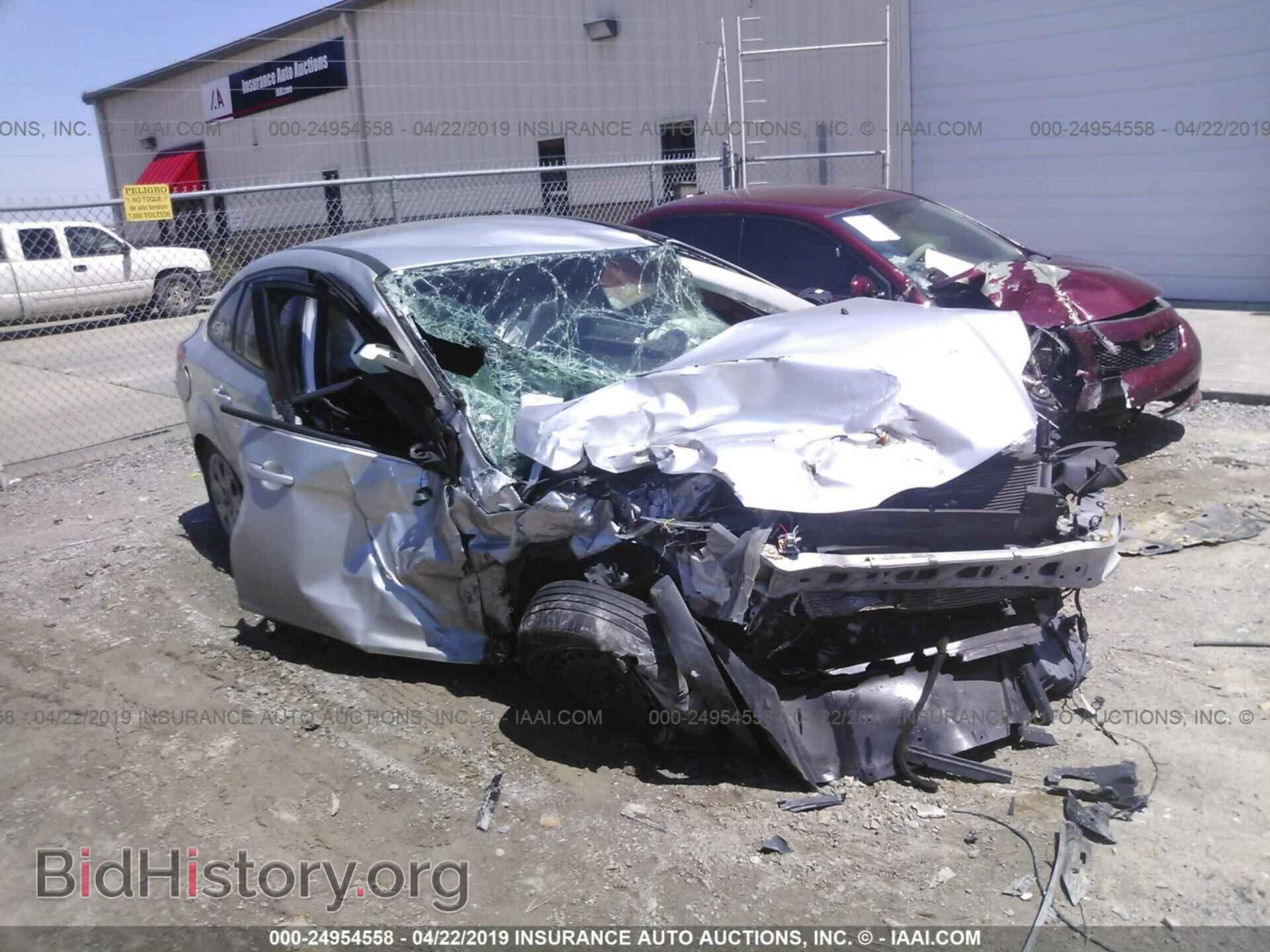 Photo 1FAHP3F25CL123018 - FORD FOCUS 2012