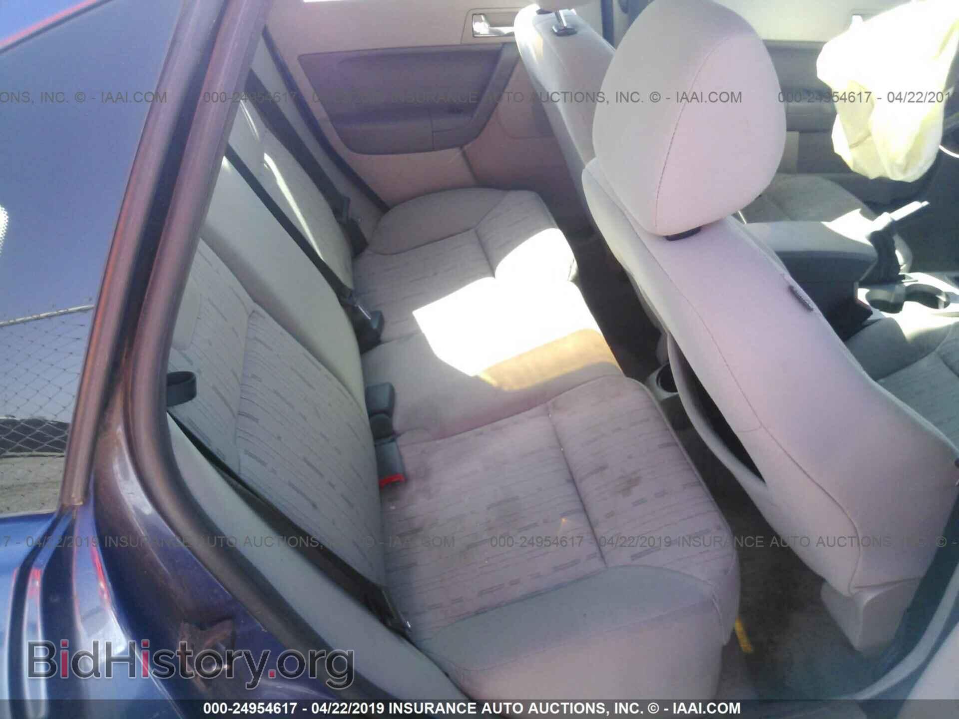 2008 FORD FOCUS - VIN: 1FAHP35N48W272831 - Фото 8
