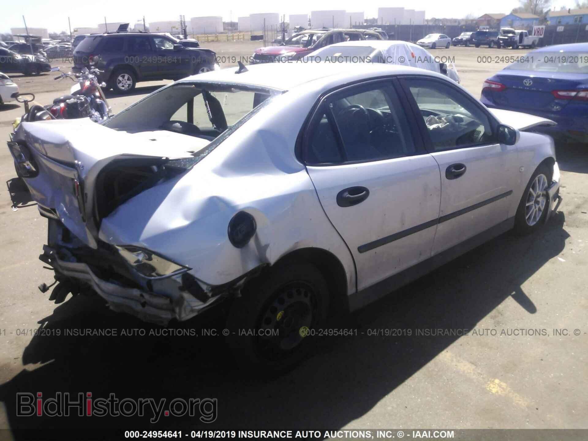 2005 SAAB 9-3 - VIN: YS3FB49S751024001 - Фото 4