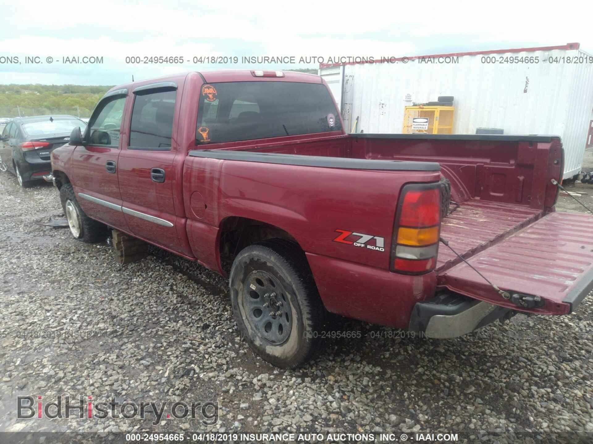 2005 GMC NEW SIERRA - VIN: 2GTEK13T651148015 - Фото 3