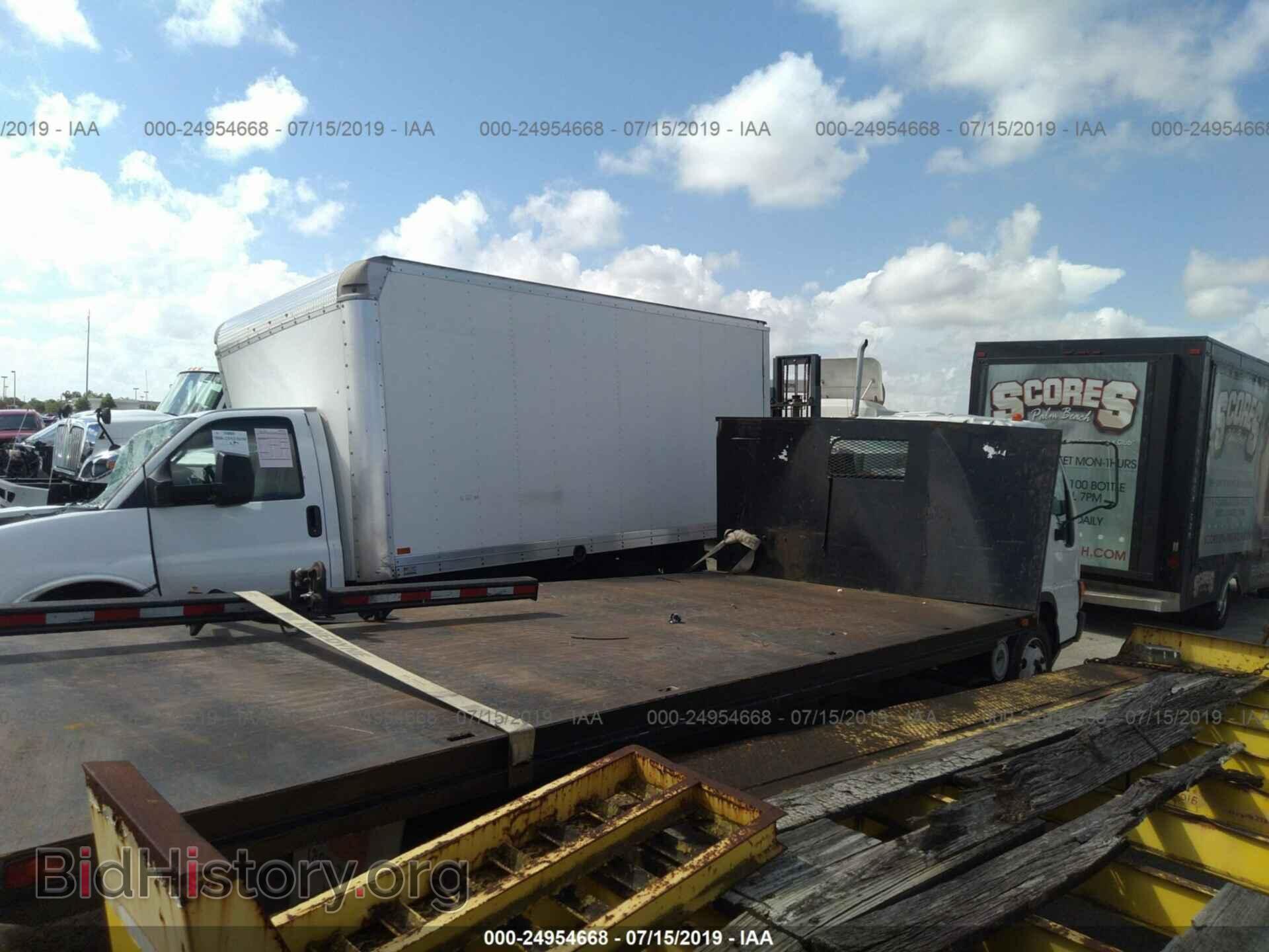 2005 ISUZU NRR - VIN: JALE5B16157300228 - Photo 4