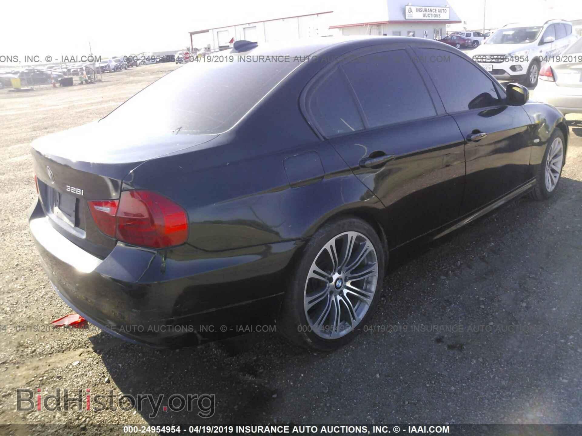 2011 BMW 328 - VIN: WBAPH7C54BA801614 - Фото 4