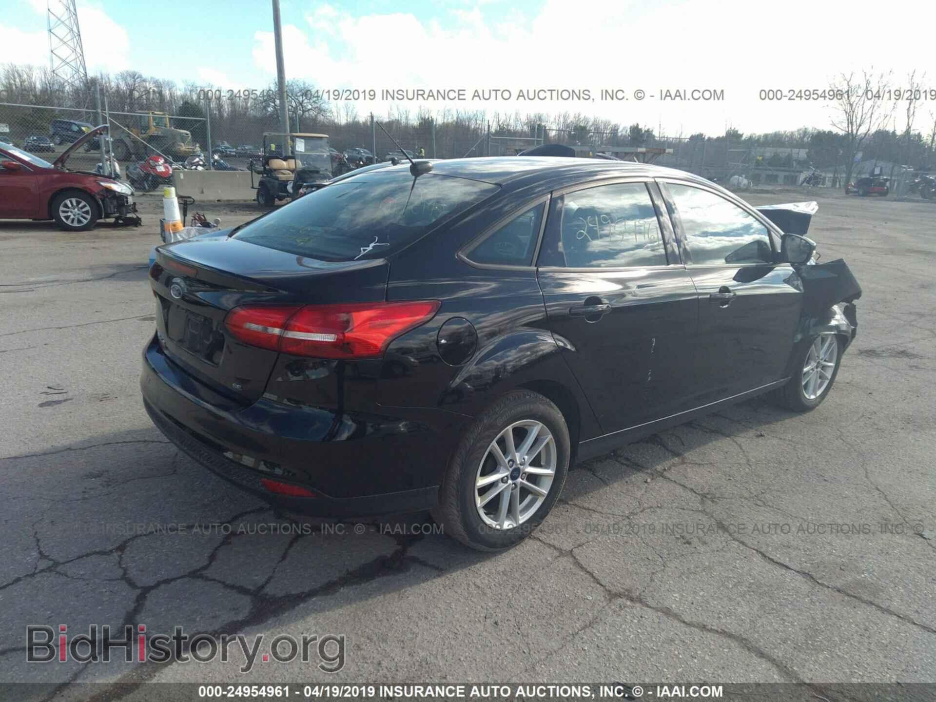 2017 FORD FOCUS - VIN: 1FADP3F21HL256963 - Photo 4