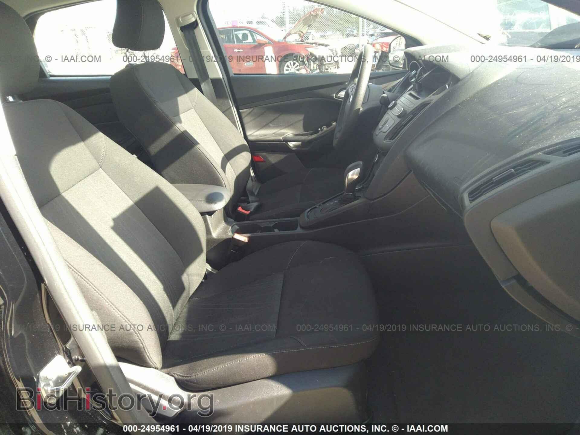 2017 FORD FOCUS - VIN: 1FADP3F21HL256963 - Photo 5