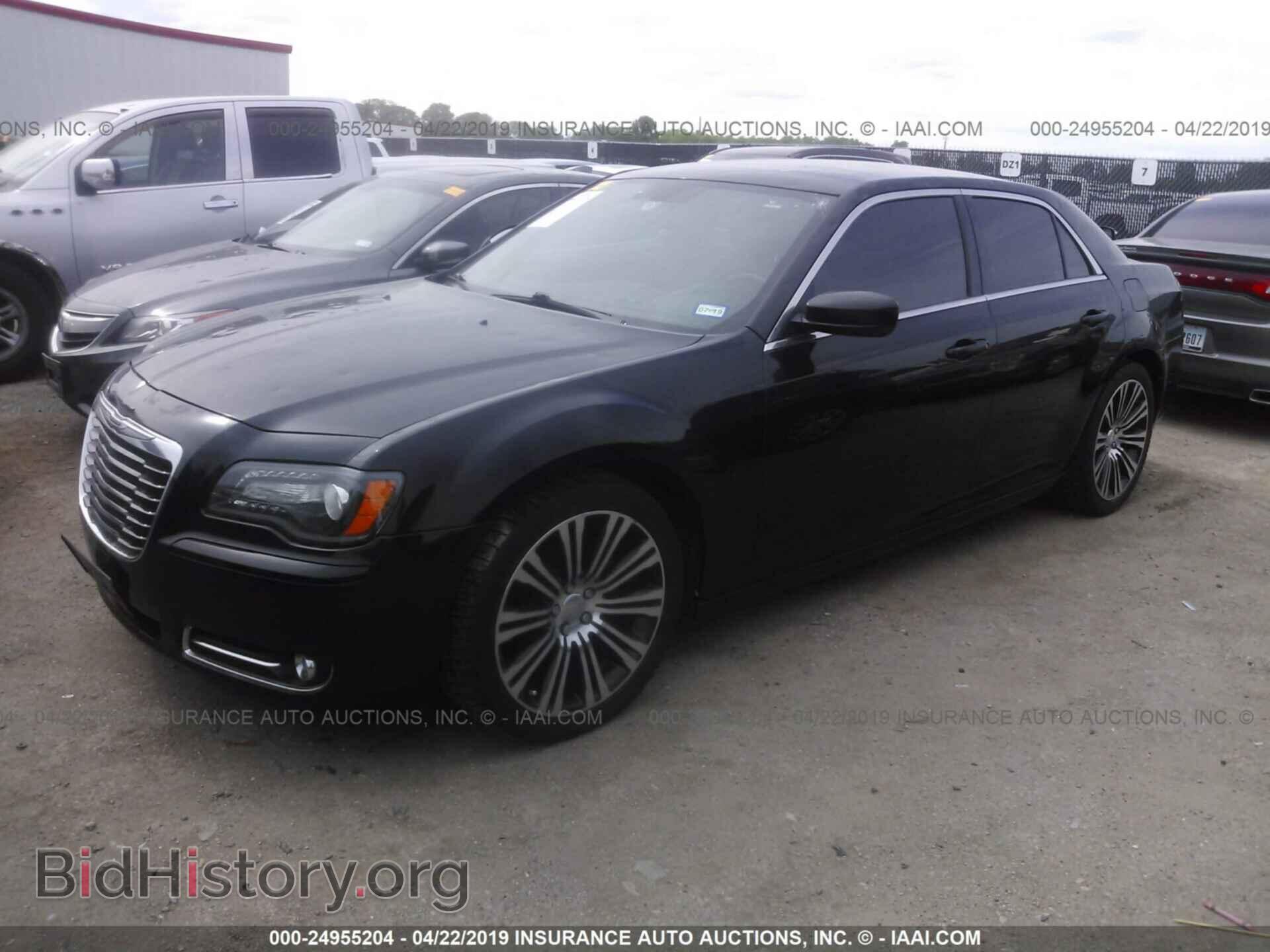 2012 CHRYSLER 300 - VIN: 2C3CCABG3CH313360 - Фото 2