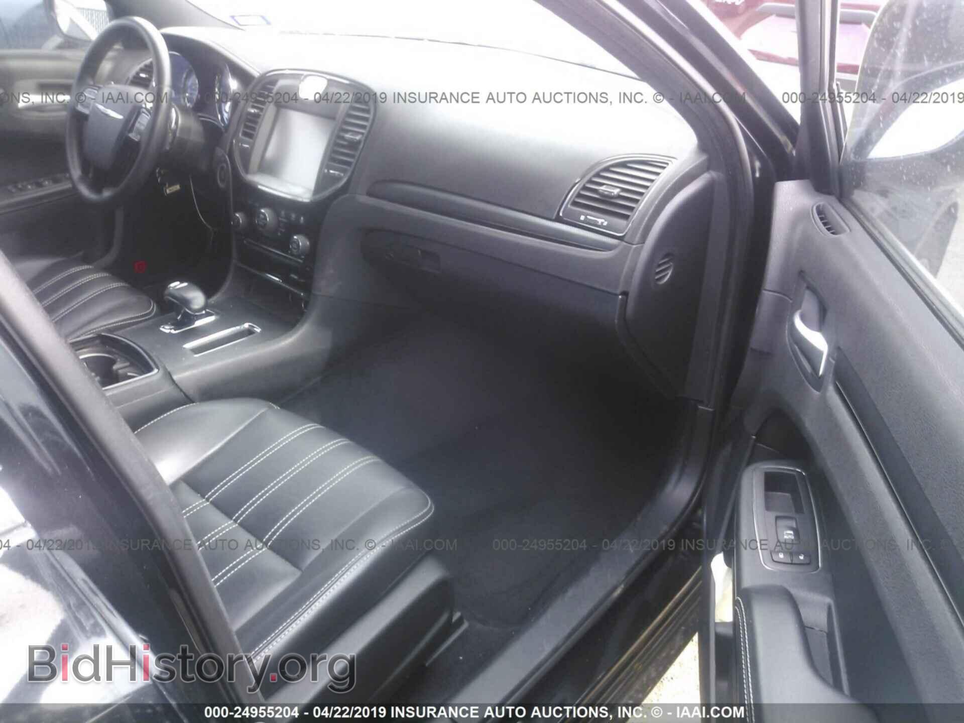 2012 CHRYSLER 300 - VIN: 2C3CCABG3CH313360 - Фото 5