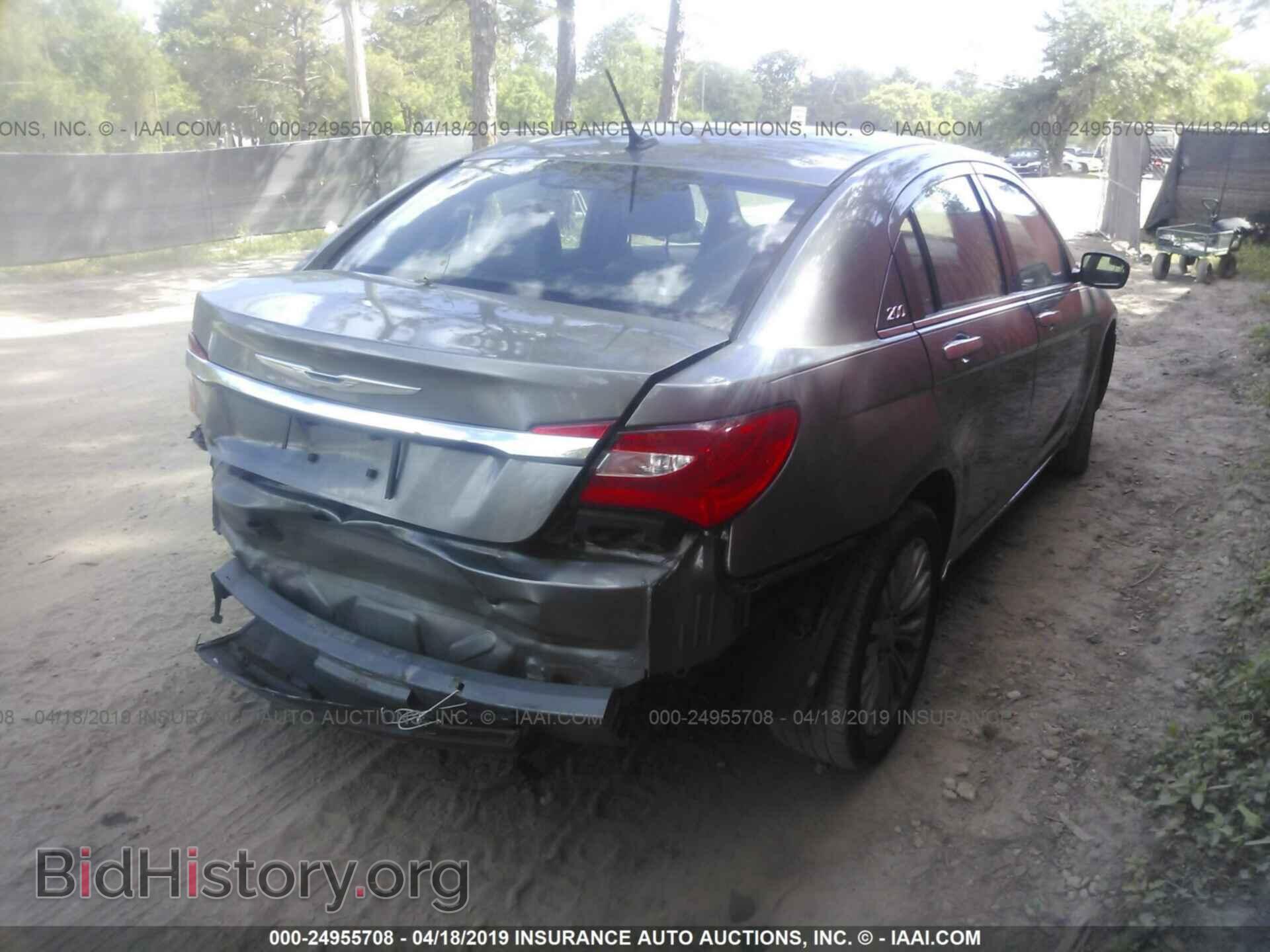 2012 CHRYSLER 200 - VIN: 1C3CCBCB2CN226808 - Фото 4