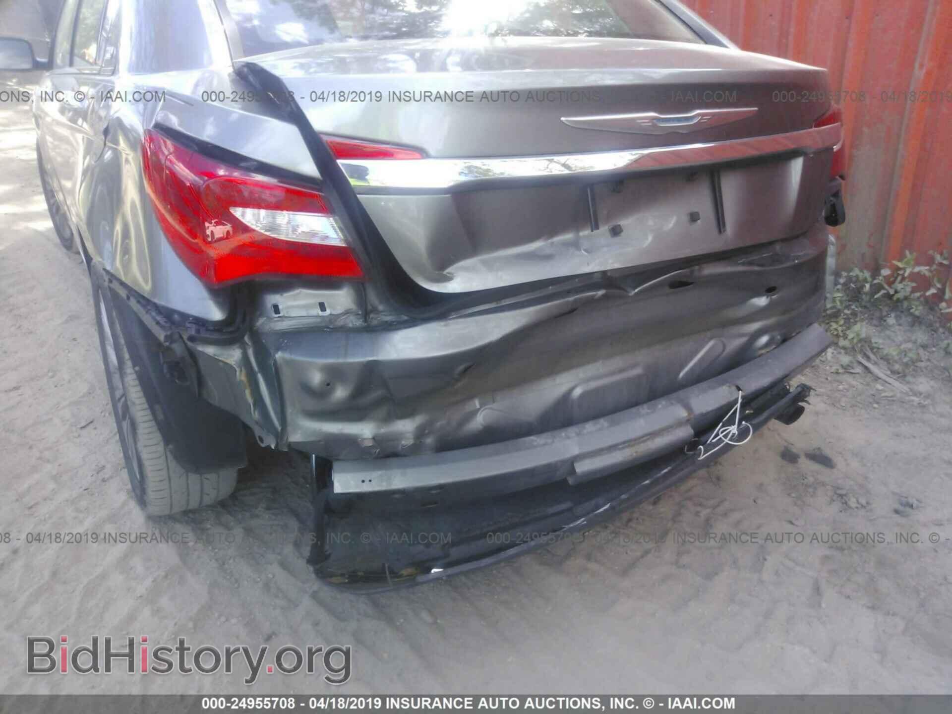 2012 CHRYSLER 200 - VIN: 1C3CCBCB2CN226808 - Фото 6