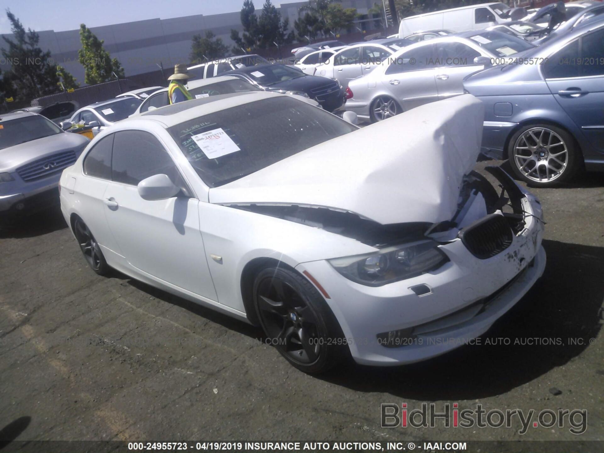 Photo WBAKG7C54CE802530 - BMW 335 2012