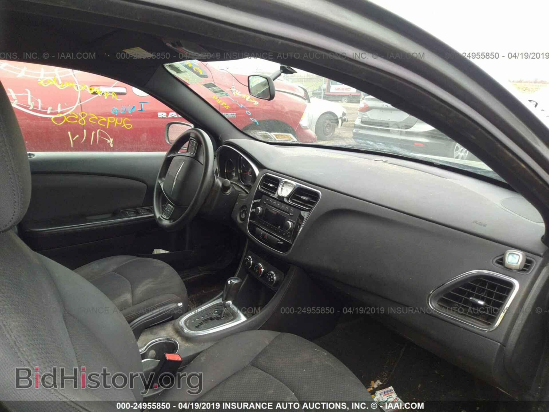 2012 CHRYSLER 200 - VIN: 1C3CCBAB7CN295643 - Photo 5