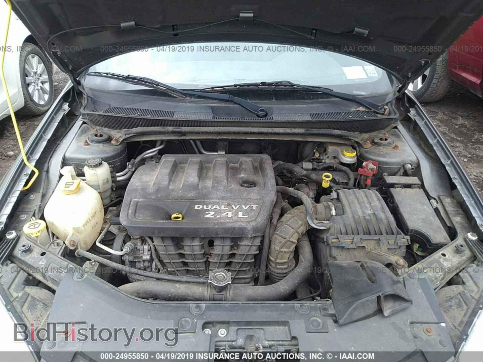 2012 CHRYSLER 200 - VIN: 1C3CCBAB7CN295643 - Photo 10