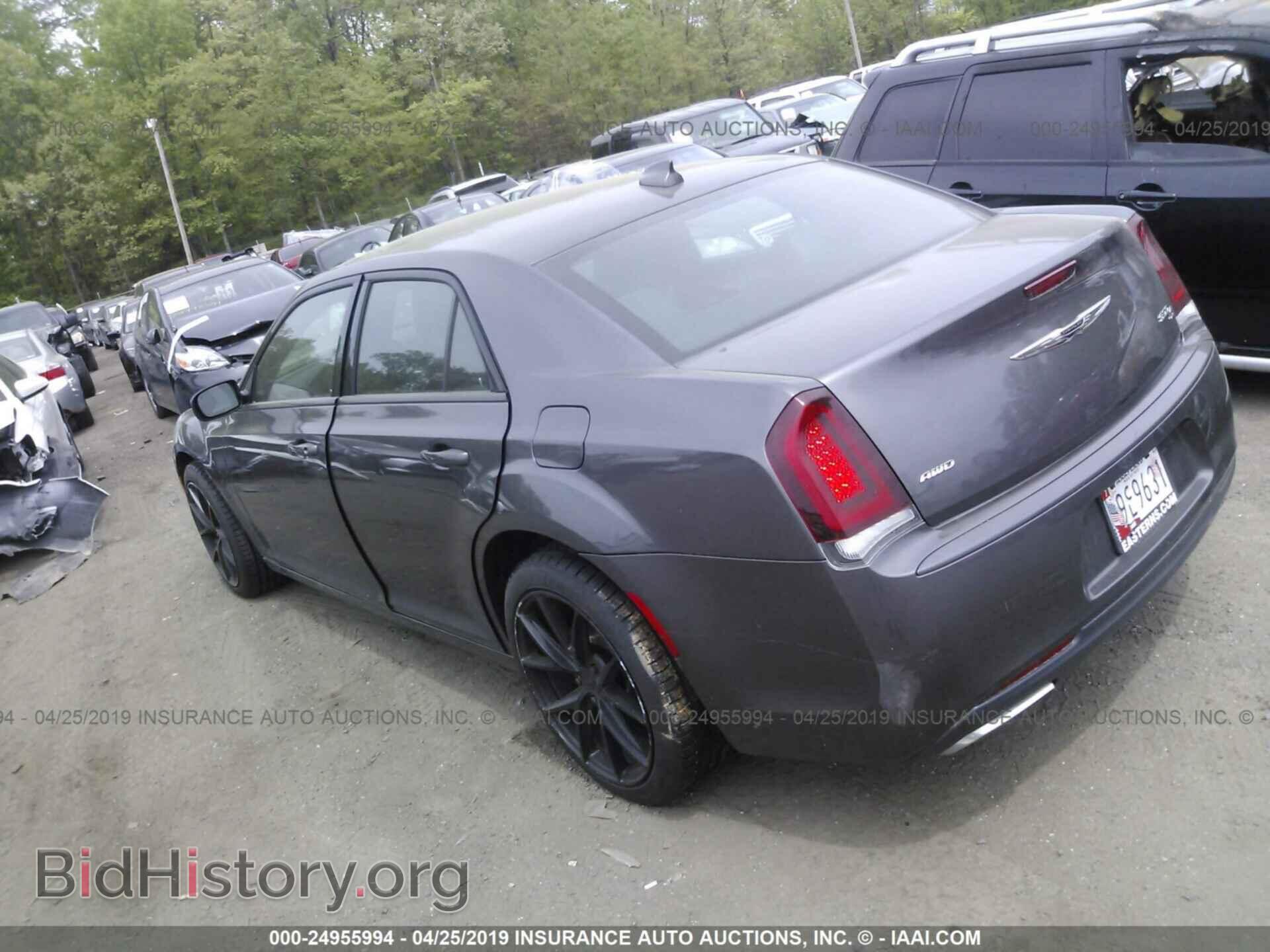 2016 CHRYSLER 300 - VIN: 2C3CCAGG6GH136981 - Фото 3