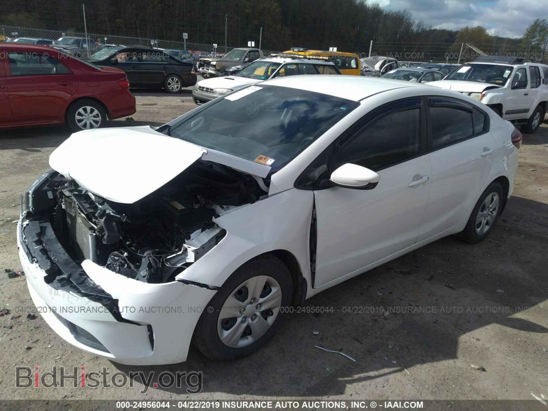 2017 KIA FORTE - VIN: 3KPFK4A72HE047945 - Фото 2