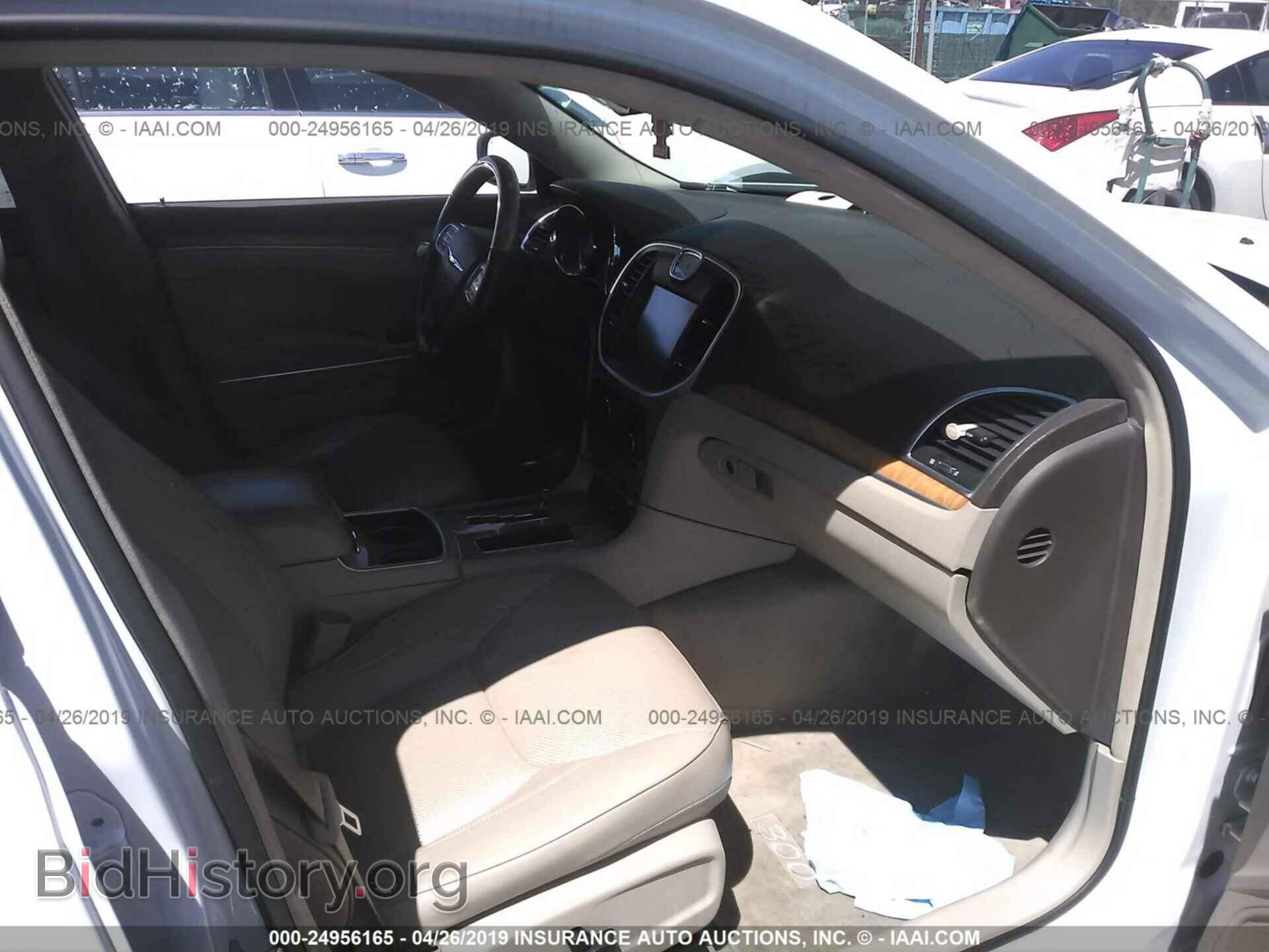 2013 CHRYSLER 300C - VIN: 2C3CCAETXDH731909 - Фото 5