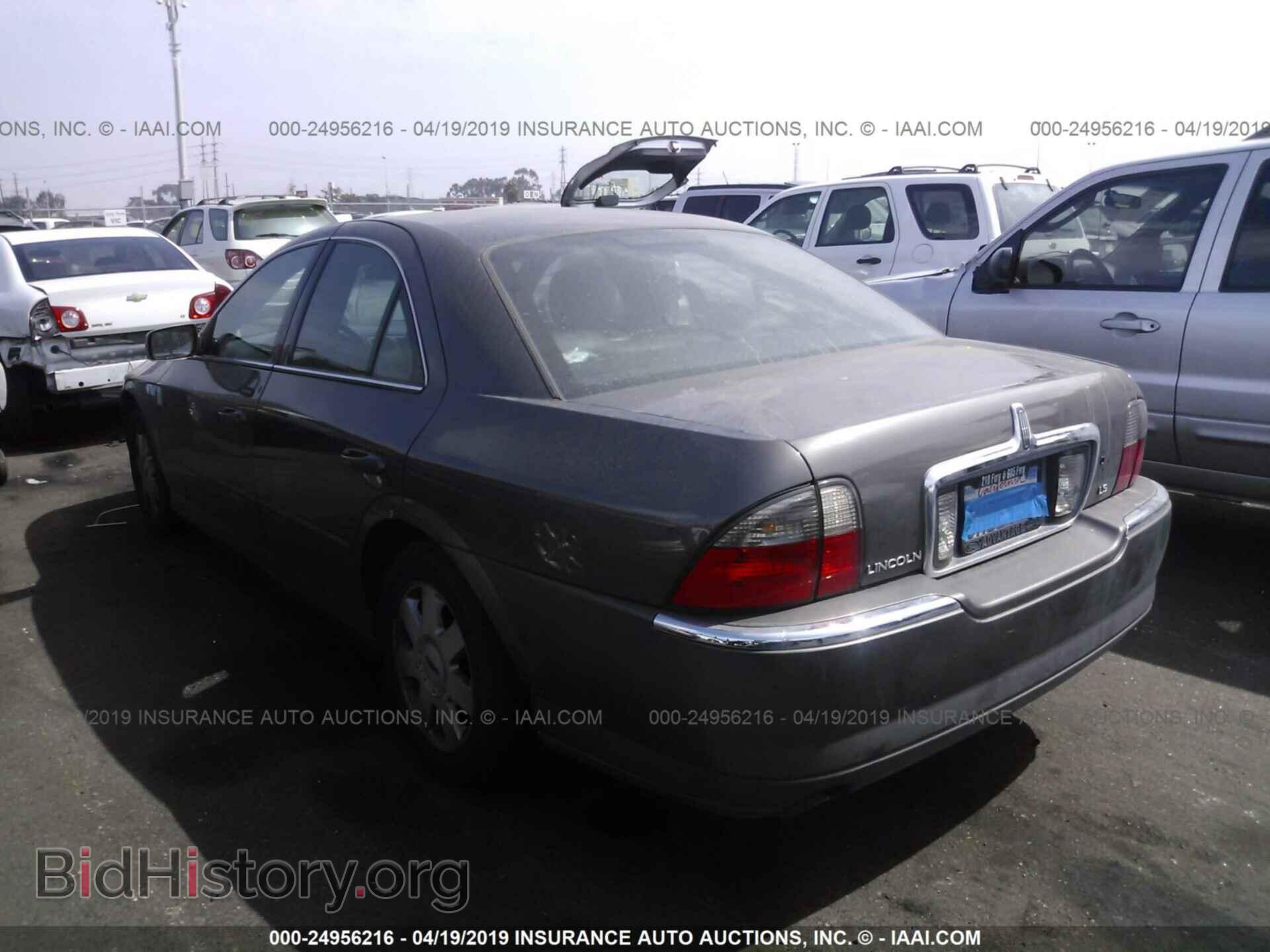 2004 LINCOLN LS - VIN: 1LNHM86SX4Y673377 - Фото 3